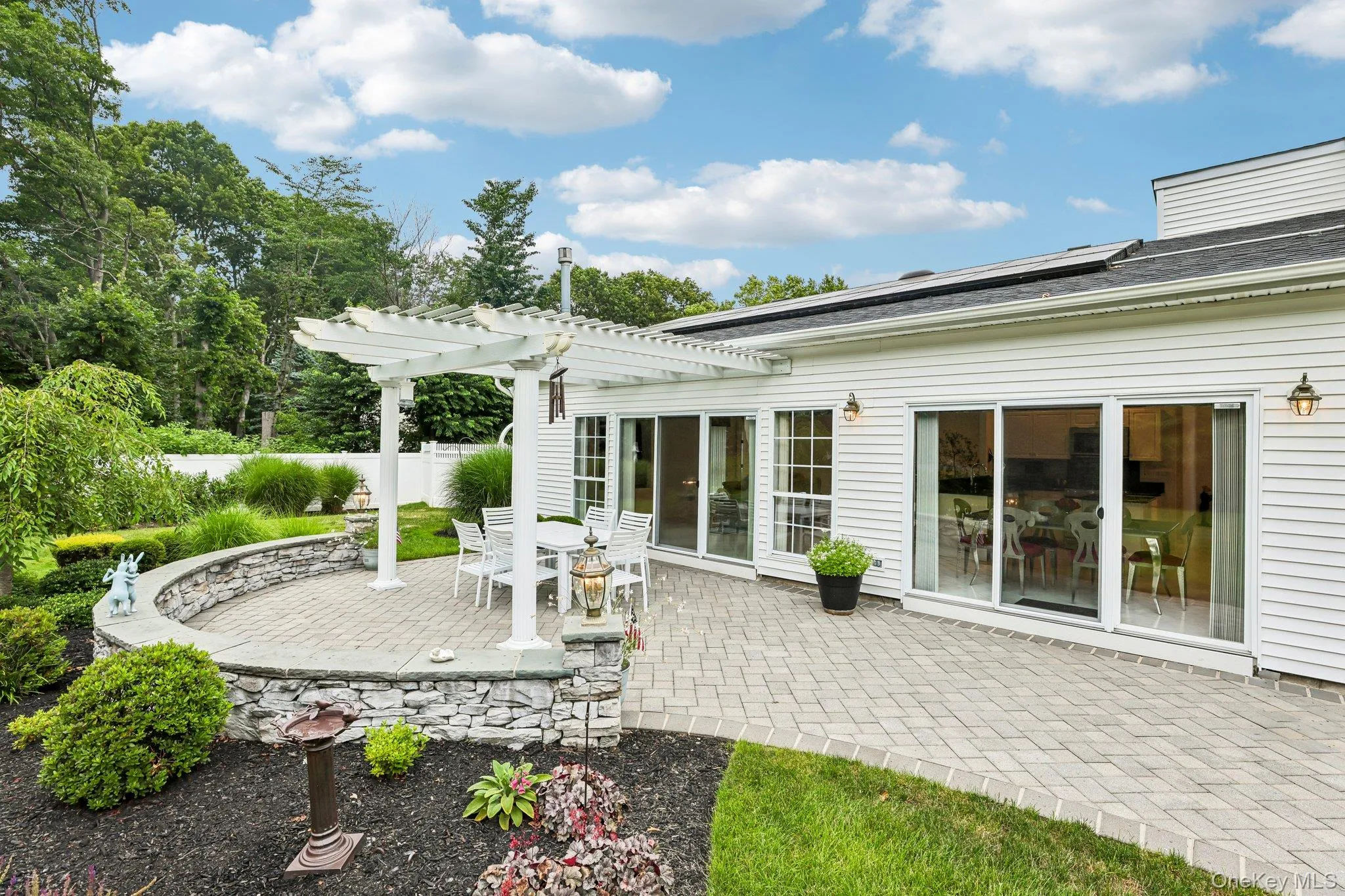 75 Arbor Field Way, Brookhaven, NY, 4 Bedrooms Bedrooms, 9 Rooms Rooms,3 BathroomsBathrooms,Residential,For Rent,Arbor Field,0,1030092 75 Arbor Field Way, Brookhaven, NY, 4 Bedrooms Bedrooms, 9 Rooms Rooms,3 BathroomsBathrooms,Residential,For Rent,Arbor Field,0,1030092