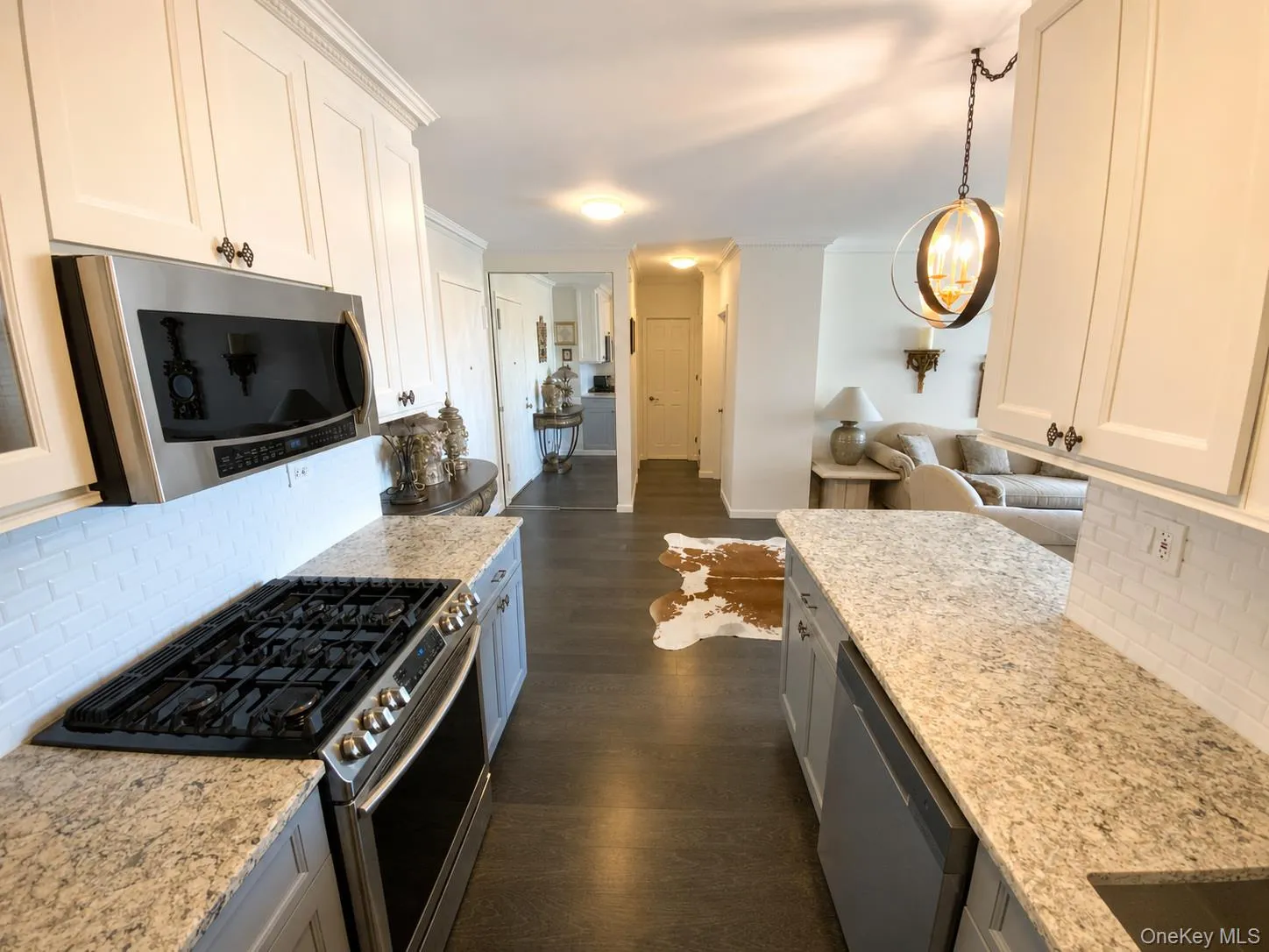 26910 Grand Central Parkway, New York, NY, 1 Bedroom Bedrooms, 5 Rooms Rooms,1 BathroomBathrooms,Residential,For Rent,Grand Central,0,1030093 26910 Grand Central Parkway, New York, NY, 1 Bedroom Bedrooms, 5 Rooms Rooms,1 BathroomBathrooms,Residential,For Rent,Grand Central,0,1030093