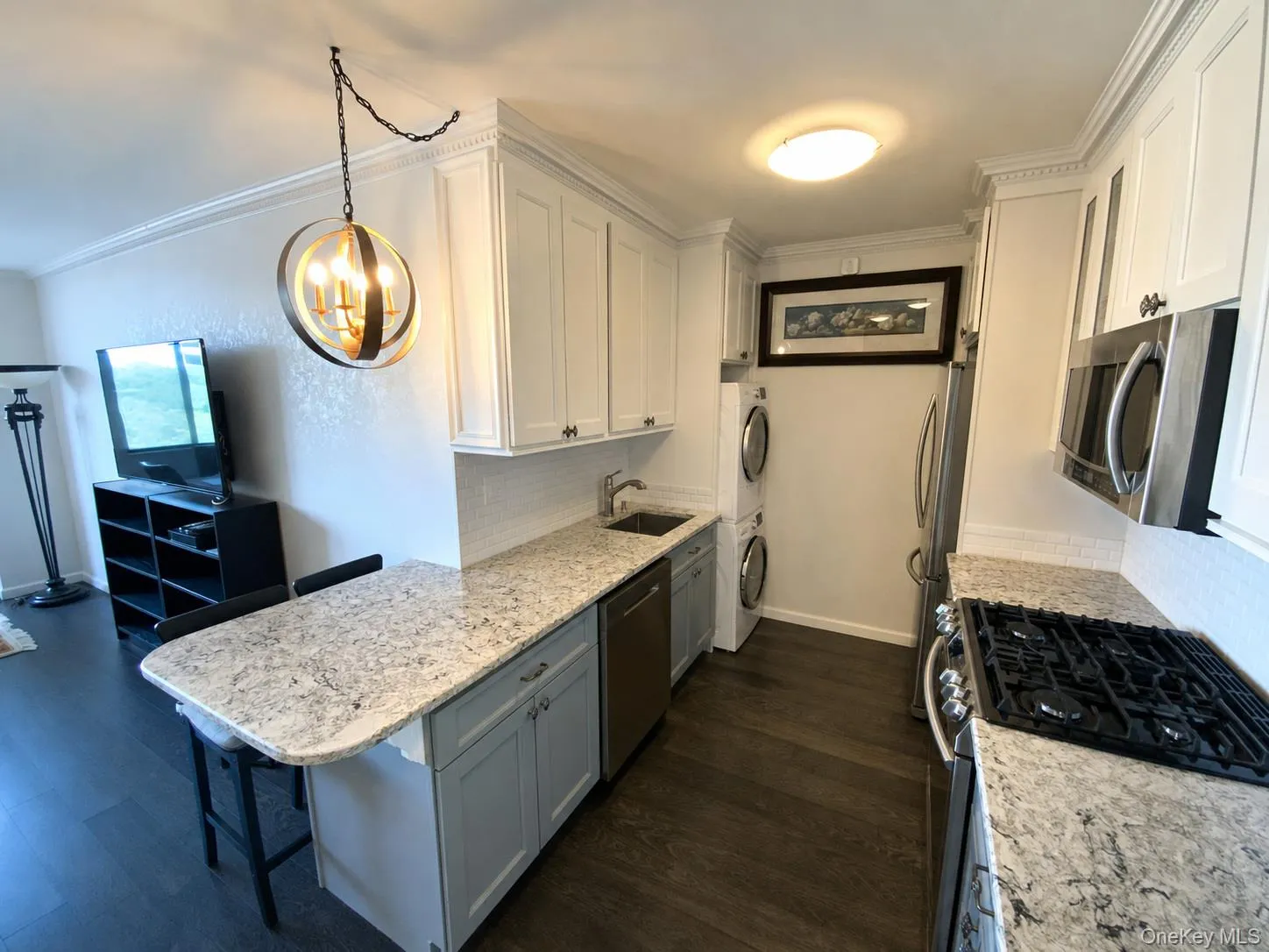 26910 Grand Central Parkway, New York, NY, 1 Bedroom Bedrooms, 5 Rooms Rooms,1 BathroomBathrooms,Residential,For Rent,Grand Central,0,1030093 26910 Grand Central Parkway, New York, NY, 1 Bedroom Bedrooms, 5 Rooms Rooms,1 BathroomBathrooms,Residential,For Rent,Grand Central,0,1030093