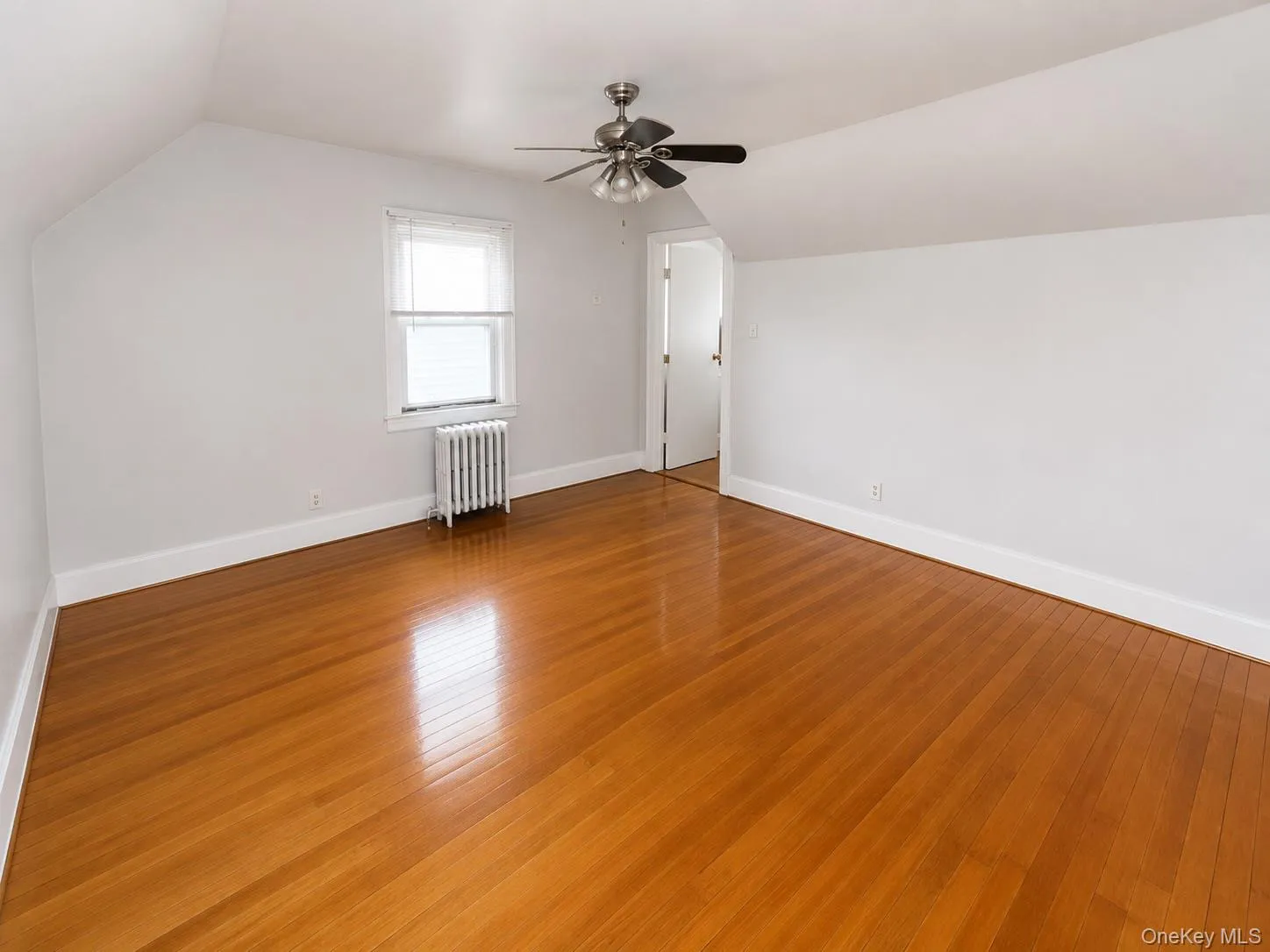 116-24 220th Street, New York, NY, 2 Bedrooms Bedrooms, 4 Rooms Rooms,1 BathroomBathrooms,Residential Lease,For Rent,220th,0,1030101 116-24 220th Street, New York, NY, 2 Bedrooms Bedrooms, 4 Rooms Rooms,1 BathroomBathrooms,Residential Lease,For Rent,220th,0,1030101