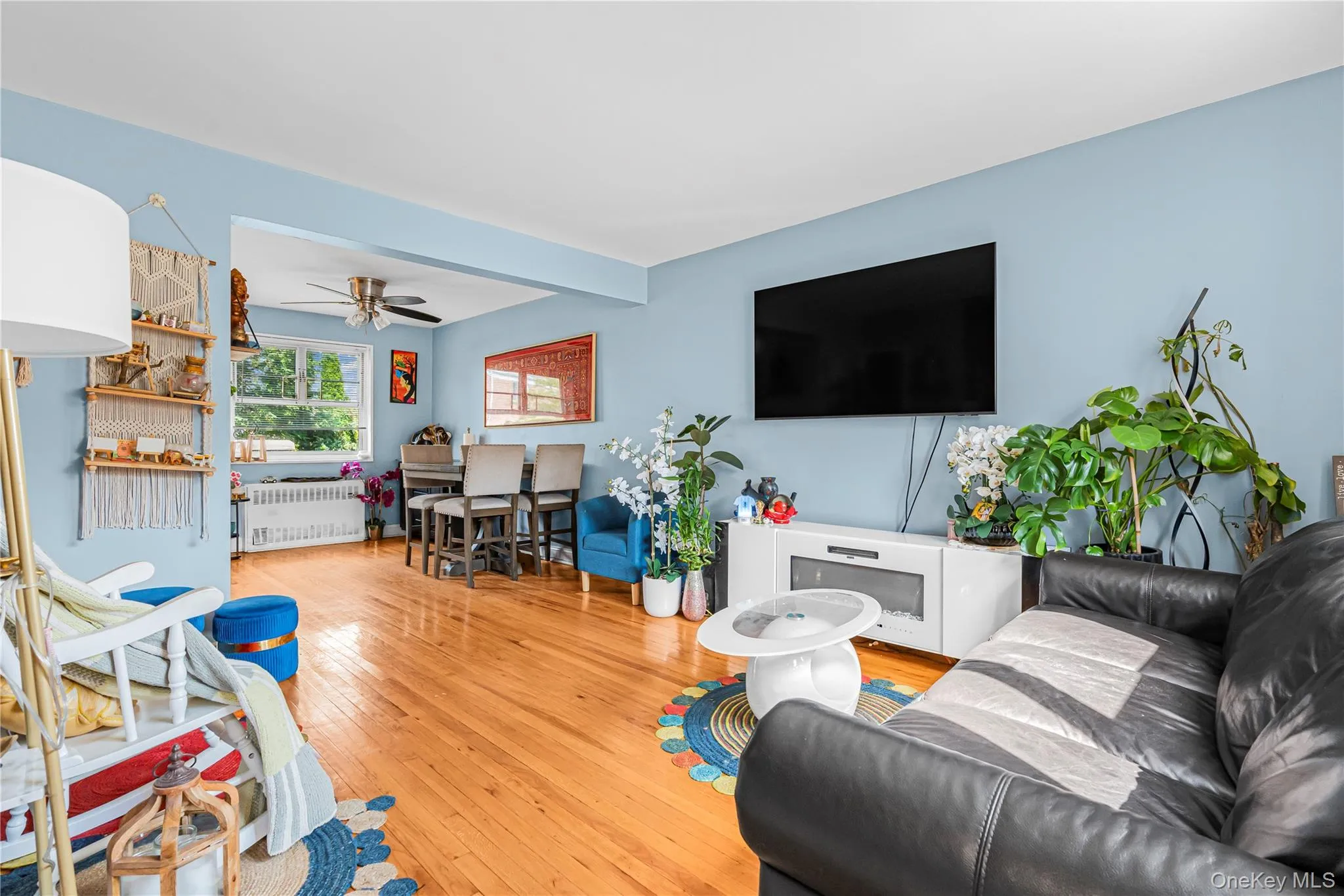 227-07 Hillside Avenue, New York, NY, 2 Bedrooms Bedrooms, 7 Rooms Rooms,1 BathroomBathrooms,Residential,For Rent,Hillside,0,1030102 227-07 Hillside Avenue, New York, NY, 2 Bedrooms Bedrooms, 7 Rooms Rooms,1 BathroomBathrooms,Residential,For Rent,Hillside,0,1030102