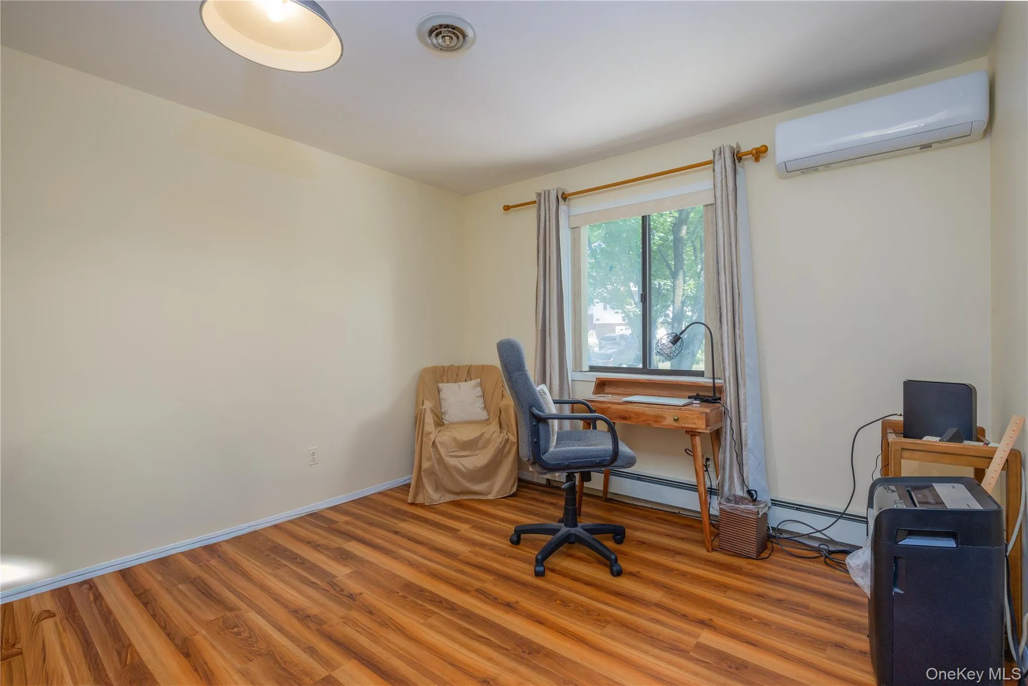 23 Carriage Lane, Ramapo, NY, 4 Bedrooms Bedrooms, 8 Rooms Rooms,3 BathroomsBathrooms,Residential,For Rent,Carriage,0,1030103 23 Carriage Lane, Ramapo, NY, 4 Bedrooms Bedrooms, 8 Rooms Rooms,3 BathroomsBathrooms,Residential,For Rent,Carriage,0,1030103