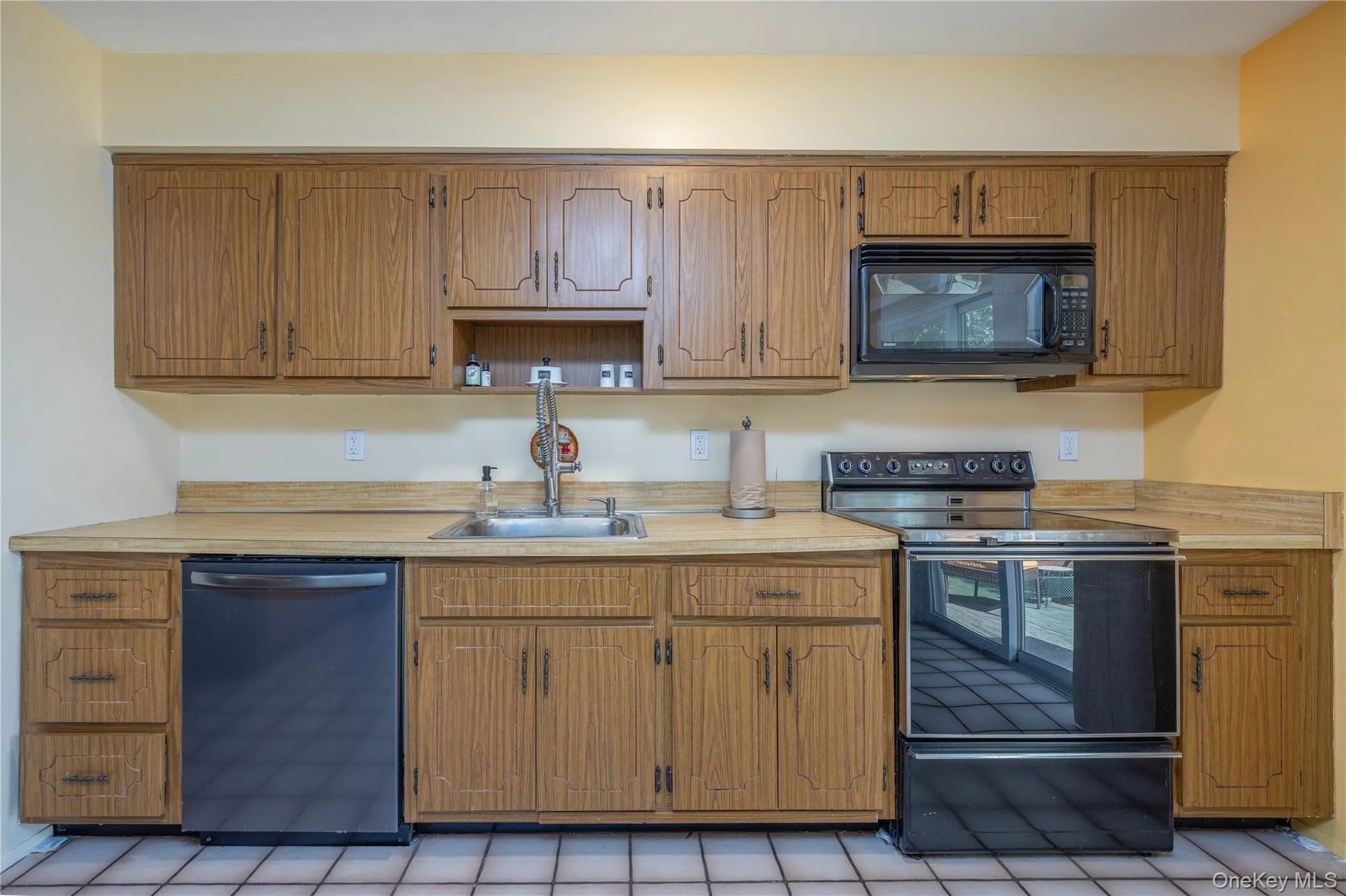 23 Carriage Lane, Ramapo, NY, 4 Bedrooms Bedrooms, 8 Rooms Rooms,3 BathroomsBathrooms,Residential,For Rent,Carriage,0,1030103 23 Carriage Lane, Ramapo, NY, 4 Bedrooms Bedrooms, 8 Rooms Rooms,3 BathroomsBathrooms,Residential,For Rent,Carriage,0,1030103