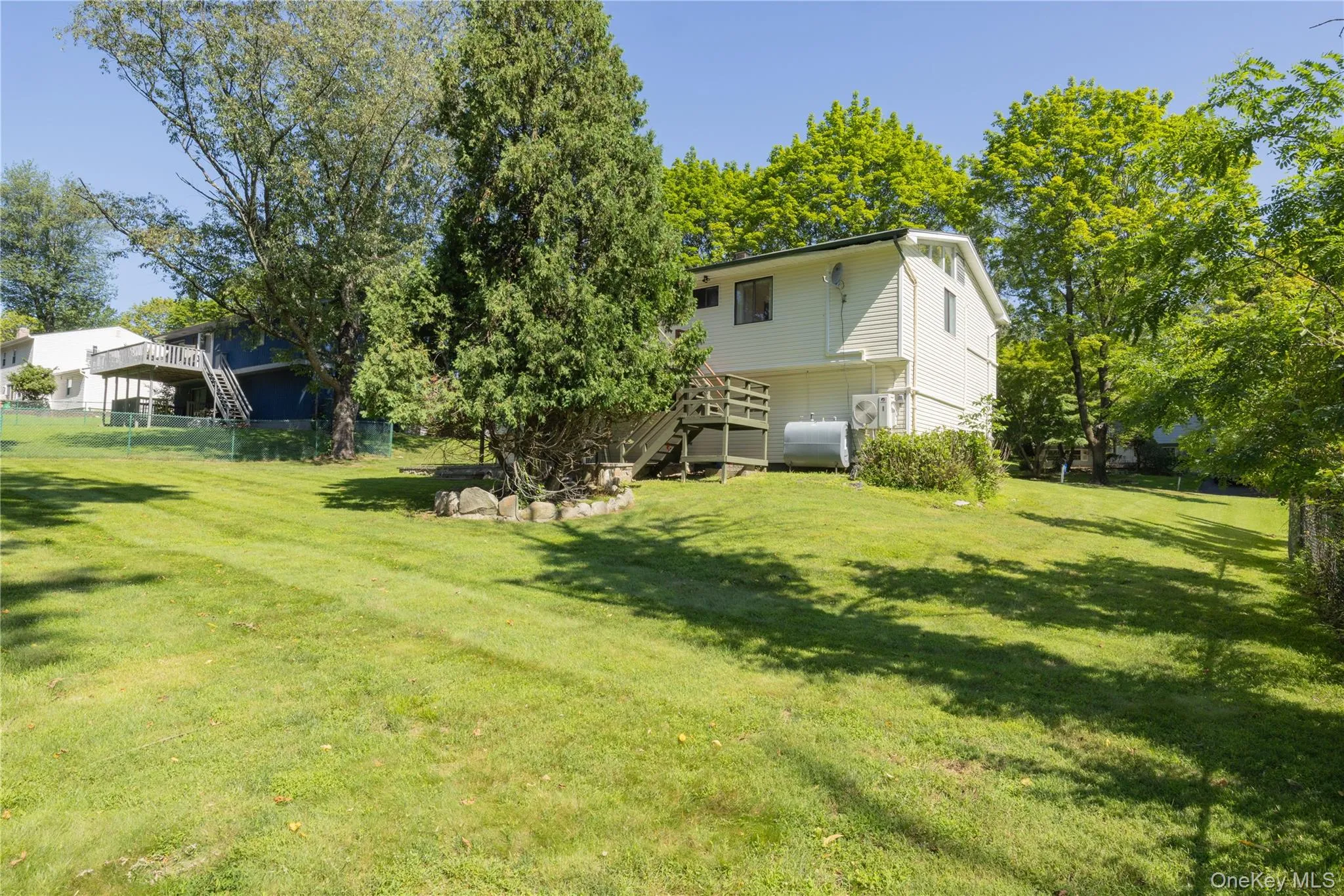 23 Carriage Lane, Ramapo, NY, 4 Bedrooms Bedrooms, 8 Rooms Rooms,3 BathroomsBathrooms,Residential,For Rent,Carriage,0,1030103 23 Carriage Lane, Ramapo, NY, 4 Bedrooms Bedrooms, 8 Rooms Rooms,3 BathroomsBathrooms,Residential,For Rent,Carriage,0,1030103
