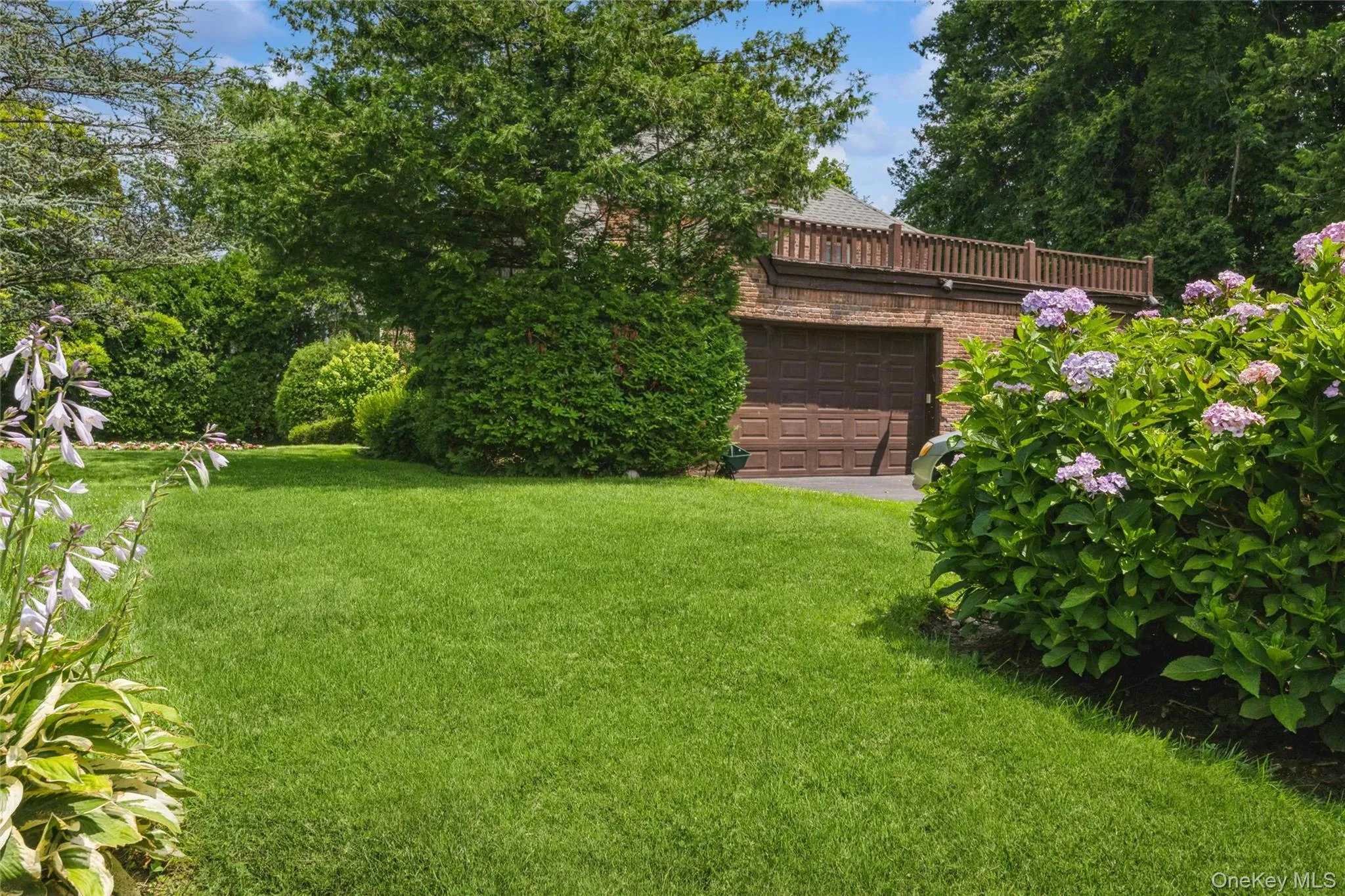 1 Winfield Terrace, North Hempstead, NY, 5 Bedrooms Bedrooms, 10 Rooms Rooms,3 BathroomsBathrooms,Residential,For Rent,Winfield,0,1030105 1 Winfield Terrace, North Hempstead, NY, 5 Bedrooms Bedrooms, 10 Rooms Rooms,3 BathroomsBathrooms,Residential,For Rent,Winfield,0,1030105