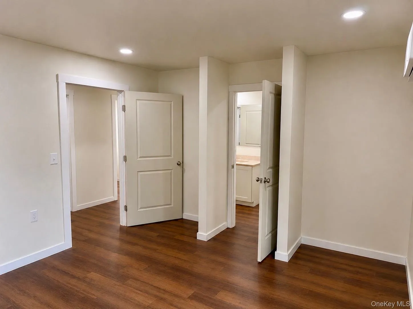 12 Enderly Lane, Wawarsing, NY, 4 Bedrooms Bedrooms, 10 Rooms Rooms,3 BathroomsBathrooms,Residential,For Rent,Enderly,0,1030106 12 Enderly Lane, Wawarsing, NY, 4 Bedrooms Bedrooms, 10 Rooms Rooms,3 BathroomsBathrooms,Residential,For Rent,Enderly,0,1030106
