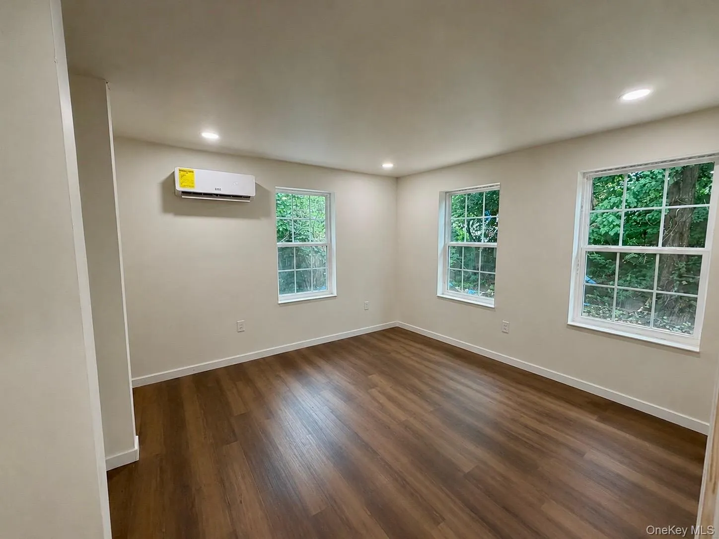 12 Enderly Lane, Wawarsing, NY, 4 Bedrooms Bedrooms, 10 Rooms Rooms,3 BathroomsBathrooms,Residential,For Rent,Enderly,0,1030106 12 Enderly Lane, Wawarsing, NY, 4 Bedrooms Bedrooms, 10 Rooms Rooms,3 BathroomsBathrooms,Residential,For Rent,Enderly,0,1030106