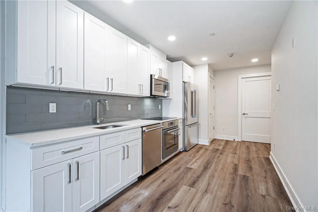 11 Purdy Street, Harrison, NY, 1 Bedroom Bedrooms, 3 Rooms Rooms,1 BathroomBathrooms,Residential Lease,For Rent,Purdy,0,1030110 11 Purdy Street, Harrison, NY, 1 Bedroom Bedrooms, 3 Rooms Rooms,1 BathroomBathrooms,Residential Lease,For Rent,Purdy,0,1030110