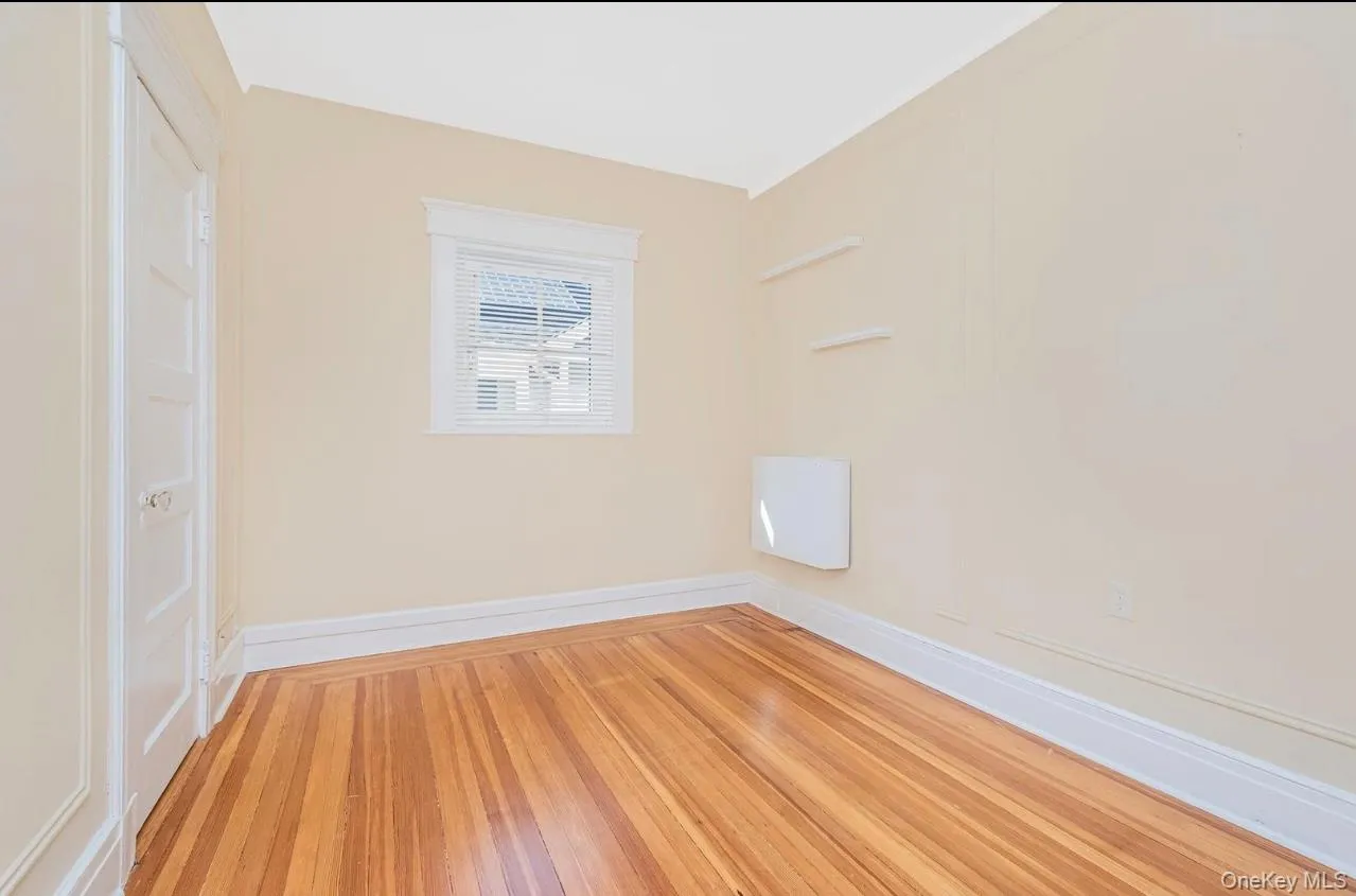 409 261st Street, New York, NY, 4 Bedrooms Bedrooms, 7 Rooms Rooms,1 BathroomBathrooms,Residential Lease,For Rent,261st,0,1030127 409 261st Street, New York, NY, 4 Bedrooms Bedrooms, 7 Rooms Rooms,1 BathroomBathrooms,Residential Lease,For Rent,261st,0,1030127