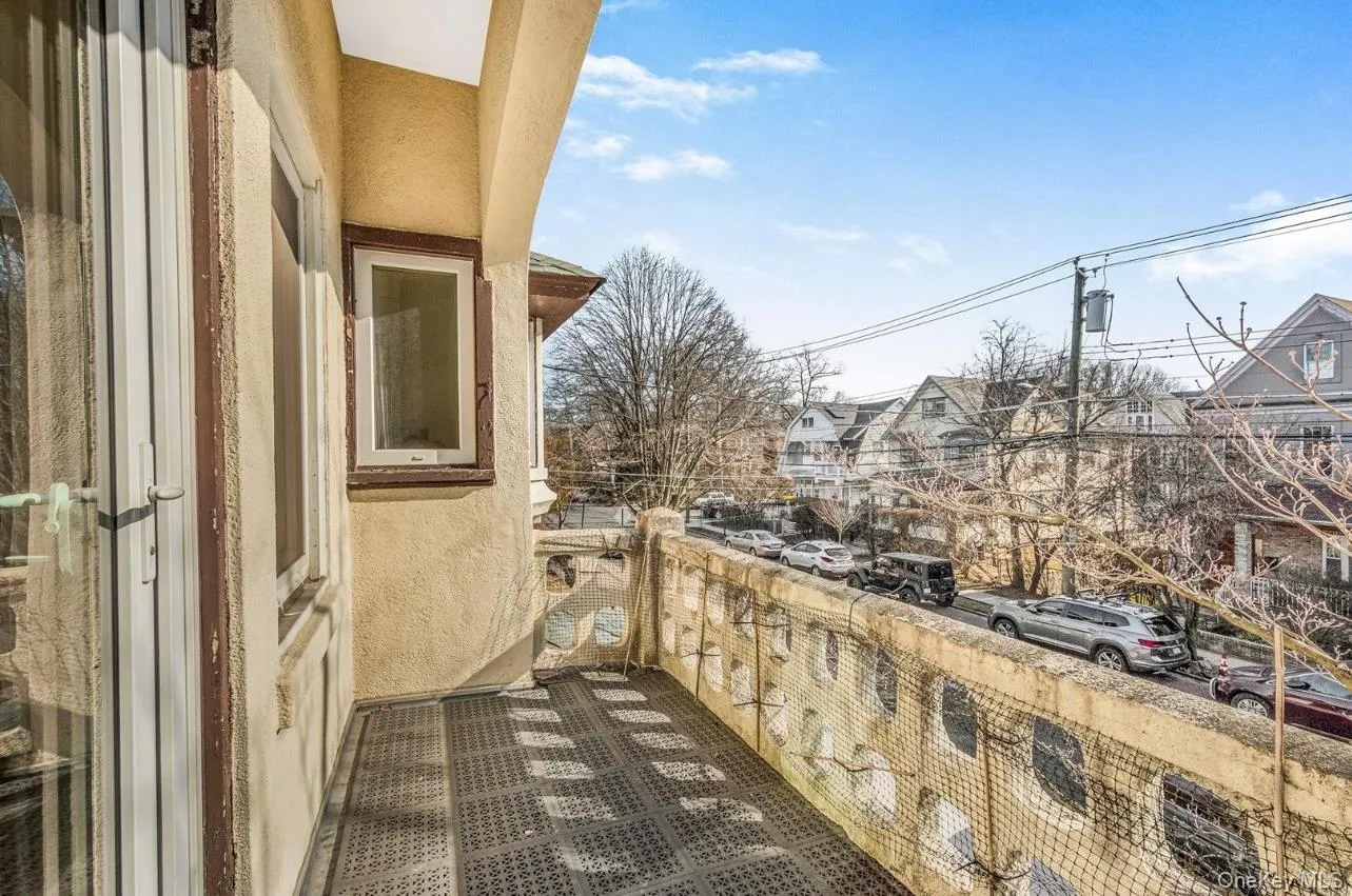409 261st Street, New York, NY, 4 Bedrooms Bedrooms, 7 Rooms Rooms,1 BathroomBathrooms,Residential Lease,For Rent,261st,0,1030127 409 261st Street, New York, NY, 4 Bedrooms Bedrooms, 7 Rooms Rooms,1 BathroomBathrooms,Residential Lease,For Rent,261st,0,1030127