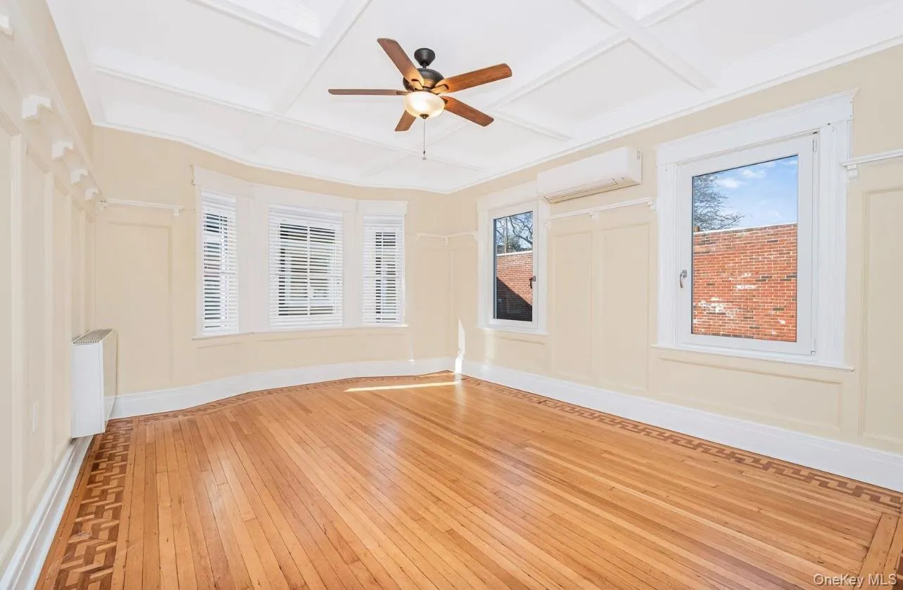 409 261st Street, New York, NY, 4 Bedrooms Bedrooms, 7 Rooms Rooms,1 BathroomBathrooms,Residential Lease,For Rent,261st,0,1030127 409 261st Street, New York, NY, 4 Bedrooms Bedrooms, 7 Rooms Rooms,1 BathroomBathrooms,Residential Lease,For Rent,261st,0,1030127