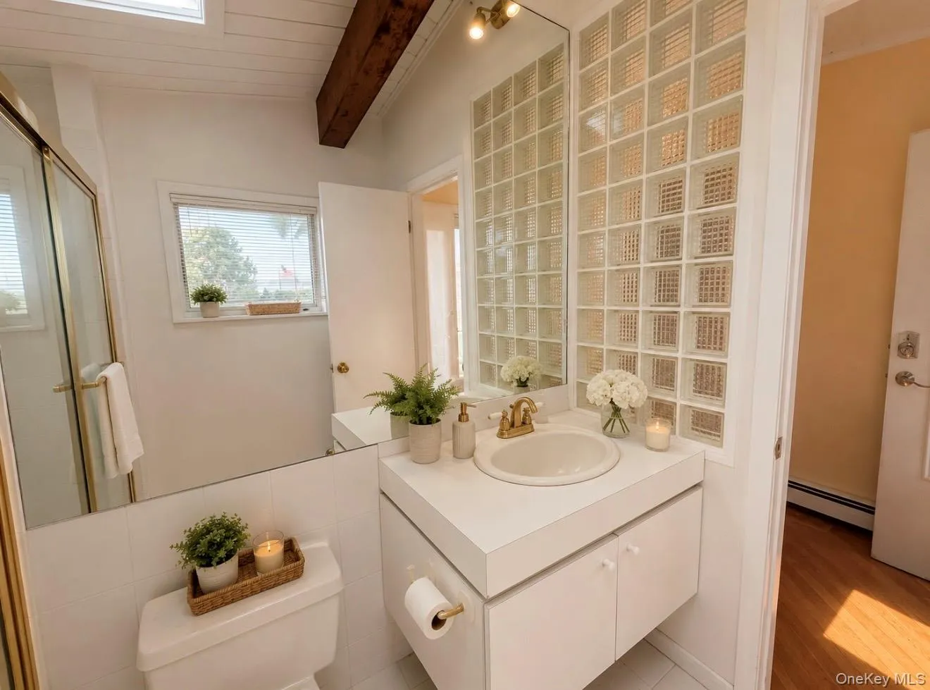 35 Library Avenue, Southampton, NY, 1 Bedroom Bedrooms, 4 Rooms Rooms,1 BathroomBathrooms,Residential,For Rent,Library Avenue,0,1030134 35 Library Avenue, Southampton, NY, 1 Bedroom Bedrooms, 4 Rooms Rooms,1 BathroomBathrooms,Residential,For Rent,Library Avenue,0,1030134