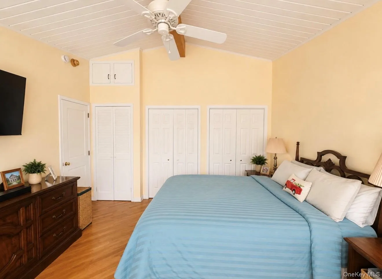 35 Library Avenue, Southampton, NY, 1 Bedroom Bedrooms, 4 Rooms Rooms,1 BathroomBathrooms,Residential,For Rent,Library Avenue,0,1030134 35 Library Avenue, Southampton, NY, 1 Bedroom Bedrooms, 4 Rooms Rooms,1 BathroomBathrooms,Residential,For Rent,Library Avenue,0,1030134