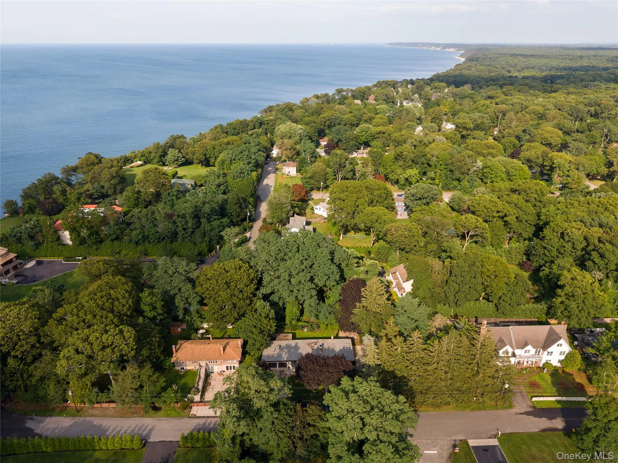 206 Cliff Road, Riverhead, NY, 4 Bedrooms Bedrooms, 9 Rooms Rooms,2 BathroomsBathrooms,Residential,For Rent,Cliff,0,1030137 206 Cliff Road, Riverhead, NY, 4 Bedrooms Bedrooms, 9 Rooms Rooms,2 BathroomsBathrooms,Residential,For Rent,Cliff,0,1030137