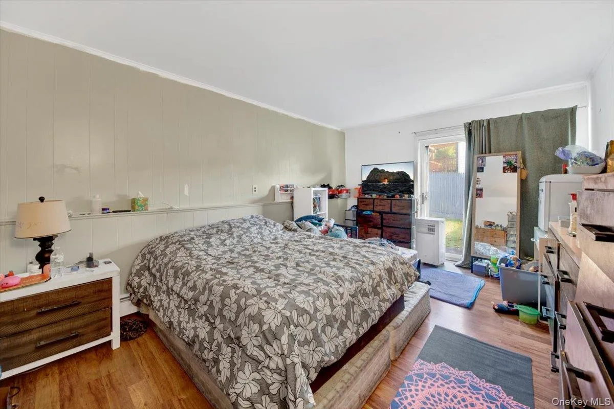 42 Keats Drive, New Windsor, NY, 3 Bedrooms Bedrooms, 8 Rooms Rooms,1 BathroomBathrooms,Residential,For Rent,Keats,0,1030142 42 Keats Drive, New Windsor, NY, 3 Bedrooms Bedrooms, 8 Rooms Rooms,1 BathroomBathrooms,Residential,For Rent,Keats,0,1030142