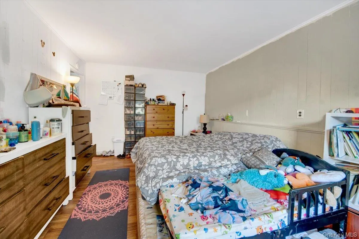 42 Keats Drive, New Windsor, NY, 3 Bedrooms Bedrooms, 8 Rooms Rooms,1 BathroomBathrooms,Residential,For Rent,Keats,0,1030142 42 Keats Drive, New Windsor, NY, 3 Bedrooms Bedrooms, 8 Rooms Rooms,1 BathroomBathrooms,Residential,For Rent,Keats,0,1030142