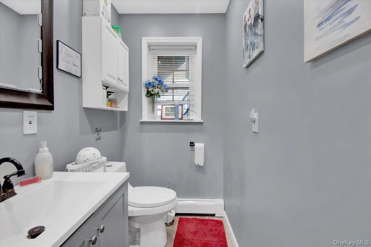 42 Keats Drive, New Windsor, NY, 3 Bedrooms Bedrooms, 8 Rooms Rooms,1 BathroomBathrooms,Residential,For Rent,Keats,0,1030142 42 Keats Drive, New Windsor, NY, 3 Bedrooms Bedrooms, 8 Rooms Rooms,1 BathroomBathrooms,Residential,For Rent,Keats,0,1030142