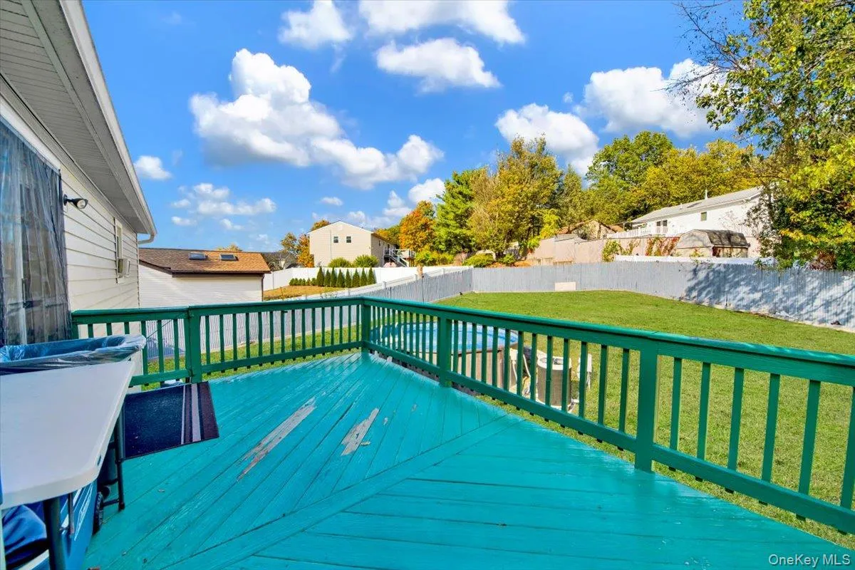 42 Keats Drive, New Windsor, NY, 3 Bedrooms Bedrooms, 8 Rooms Rooms,1 BathroomBathrooms,Residential,For Rent,Keats,0,1030142 42 Keats Drive, New Windsor, NY, 3 Bedrooms Bedrooms, 8 Rooms Rooms,1 BathroomBathrooms,Residential,For Rent,Keats,0,1030142