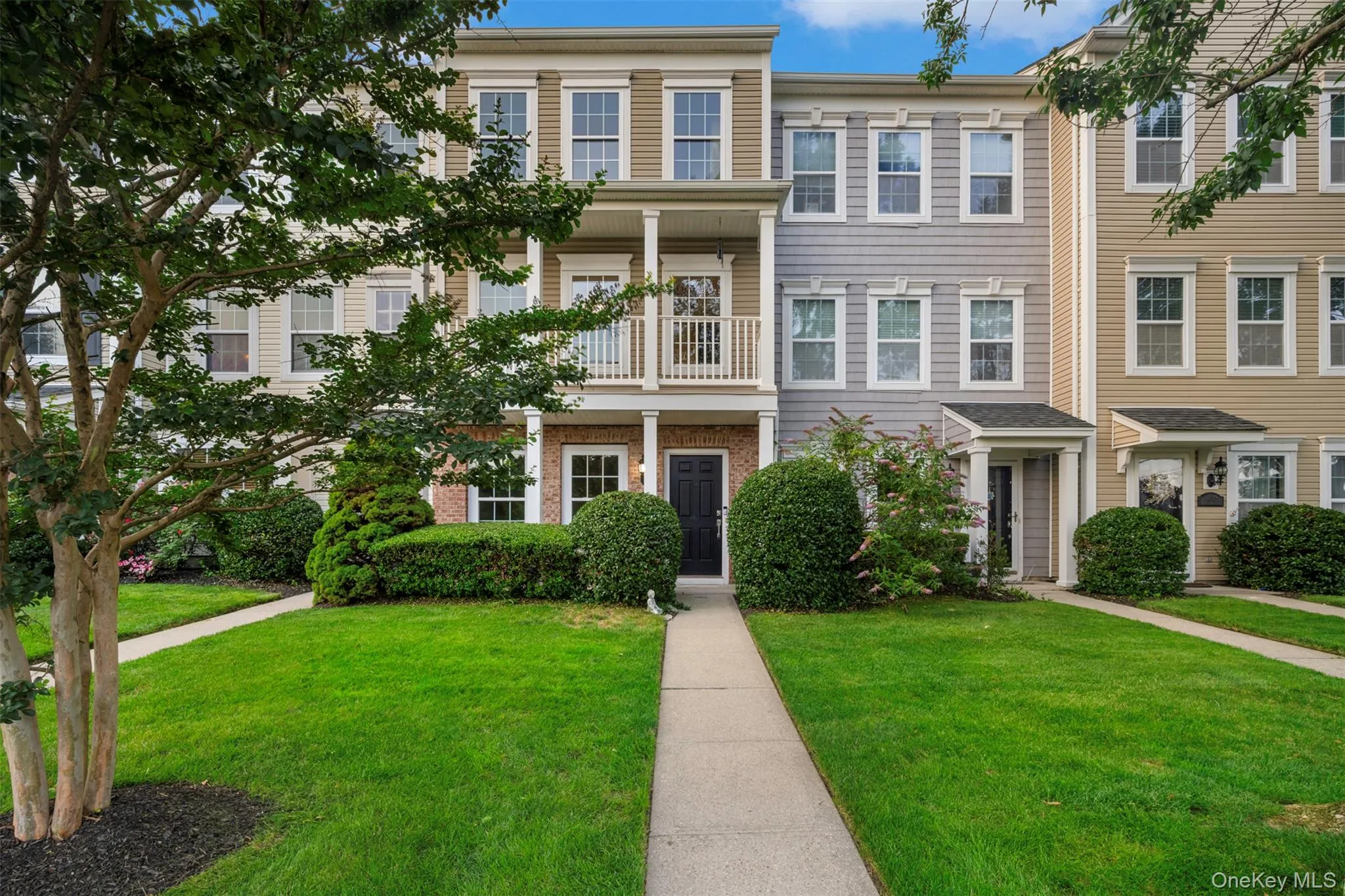 14 Maler Lane, Brookhaven, NY, 2 Bedrooms Bedrooms, 7 Rooms Rooms,2 BathroomsBathrooms,Residential,For Rent,Maler,0,1030147 14 Maler Lane, Brookhaven, NY, 2 Bedrooms Bedrooms, 7 Rooms Rooms,2 BathroomsBathrooms,Residential,For Rent,Maler,0,1030147