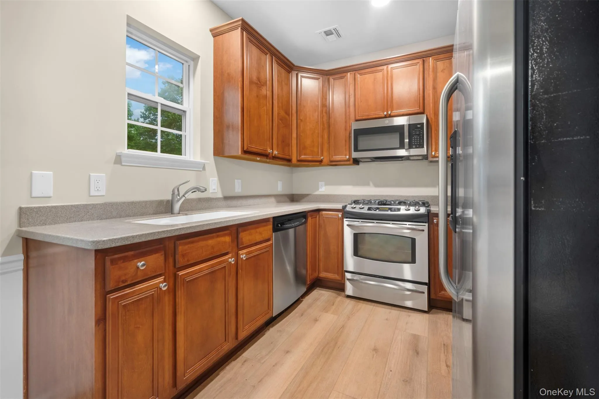 14 Maler Lane, Brookhaven, NY, 2 Bedrooms Bedrooms, 7 Rooms Rooms,2 BathroomsBathrooms,Residential,For Rent,Maler,0,1030147 14 Maler Lane, Brookhaven, NY, 2 Bedrooms Bedrooms, 7 Rooms Rooms,2 BathroomsBathrooms,Residential,For Rent,Maler,0,1030147