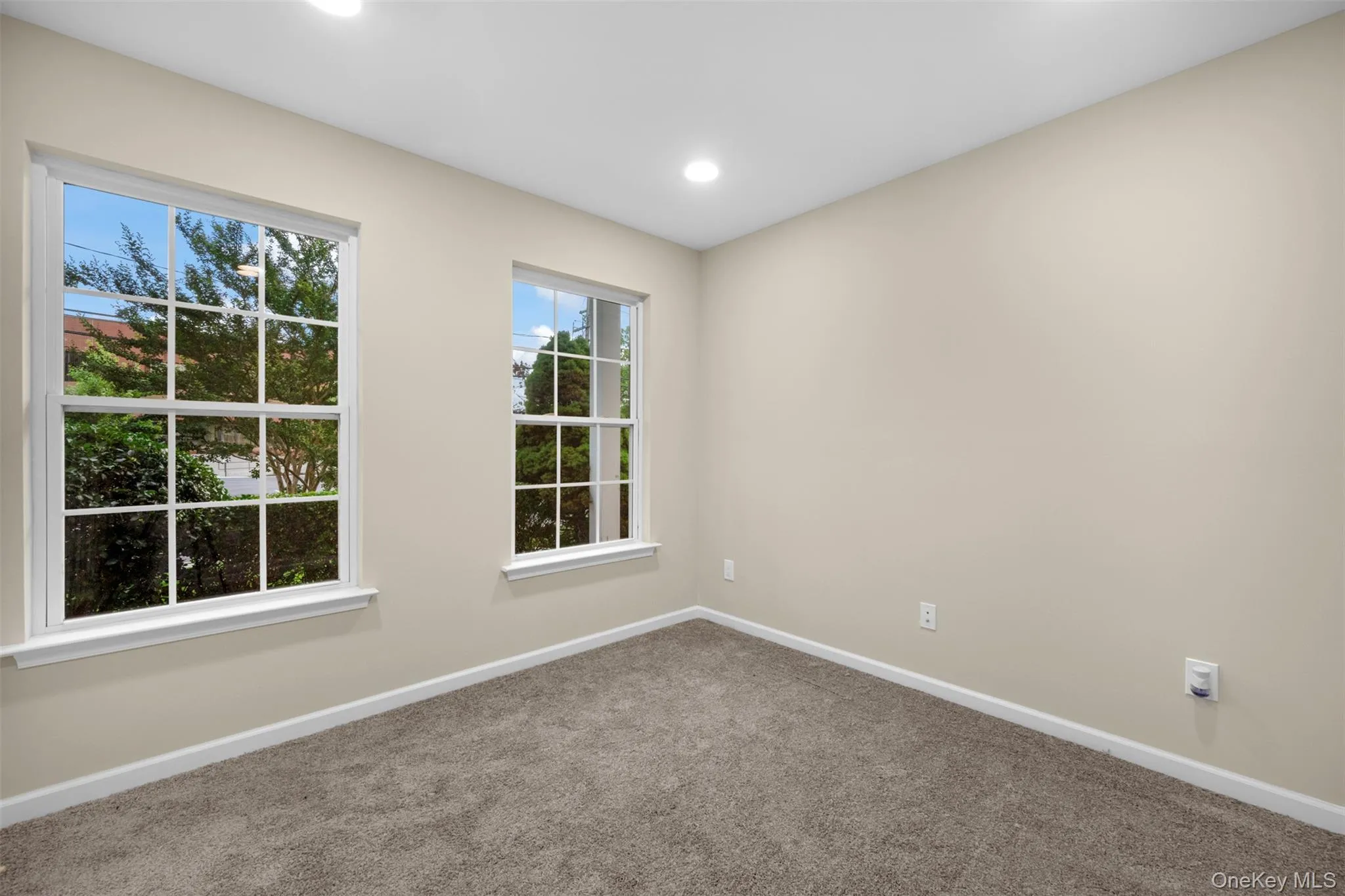 14 Maler Lane, Brookhaven, NY, 2 Bedrooms Bedrooms, 7 Rooms Rooms,2 BathroomsBathrooms,Residential,For Rent,Maler,0,1030147 14 Maler Lane, Brookhaven, NY, 2 Bedrooms Bedrooms, 7 Rooms Rooms,2 BathroomsBathrooms,Residential,For Rent,Maler,0,1030147