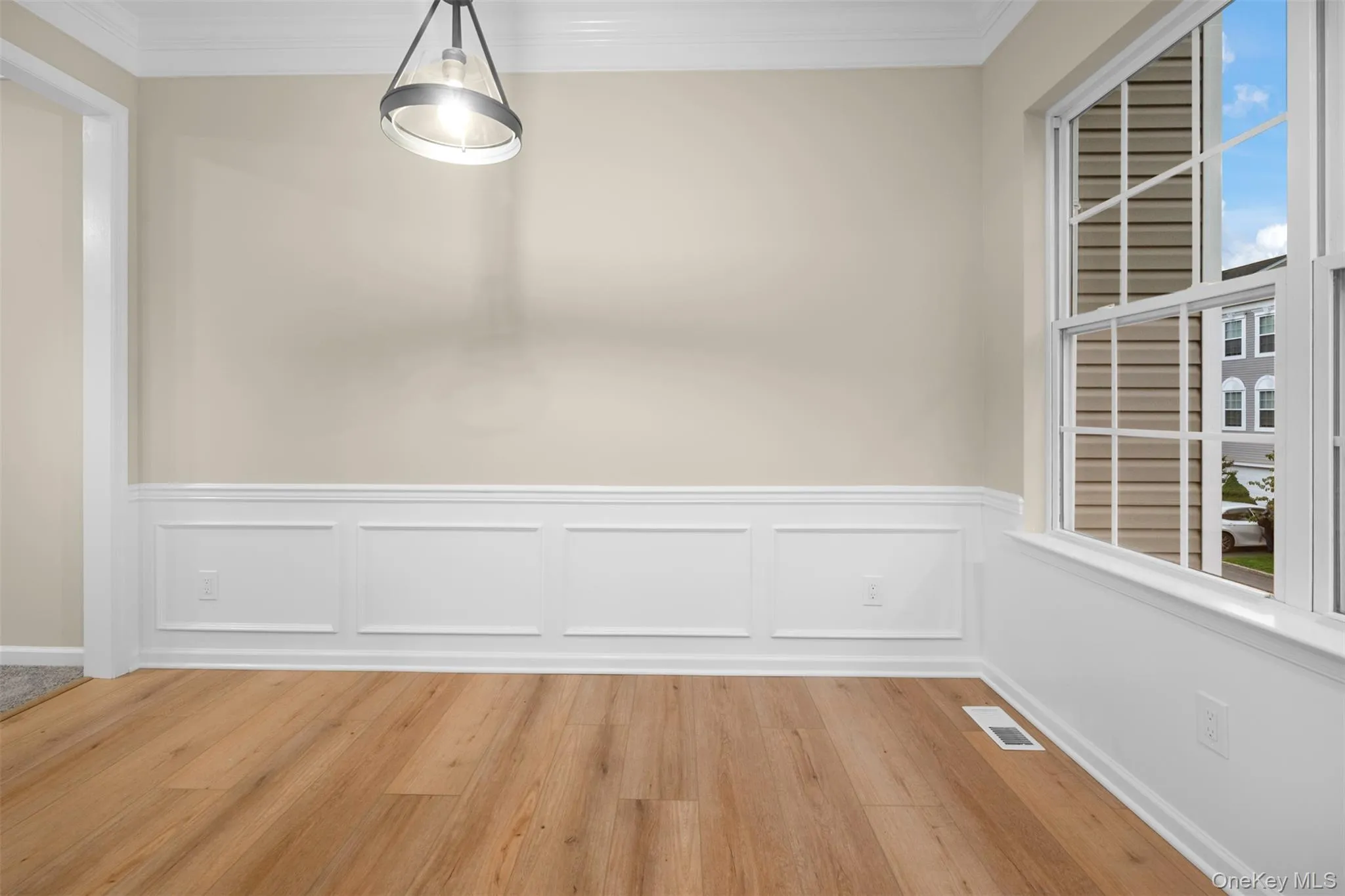 14 Maler Lane, Brookhaven, NY, 2 Bedrooms Bedrooms, 7 Rooms Rooms,2 BathroomsBathrooms,Residential,For Rent,Maler,0,1030147 14 Maler Lane, Brookhaven, NY, 2 Bedrooms Bedrooms, 7 Rooms Rooms,2 BathroomsBathrooms,Residential,For Rent,Maler,0,1030147