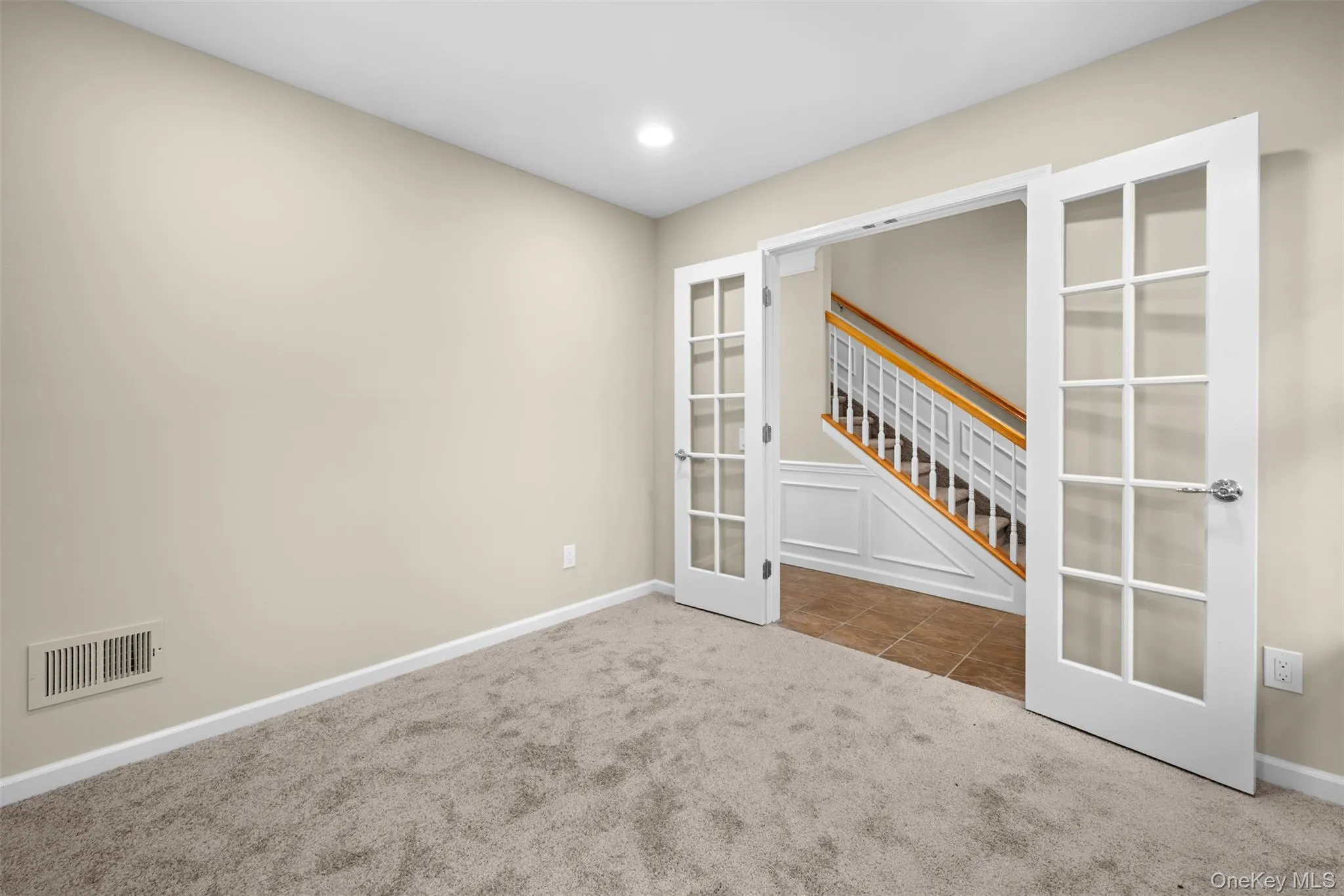 14 Maler Lane, Brookhaven, NY, 2 Bedrooms Bedrooms, 7 Rooms Rooms,2 BathroomsBathrooms,Residential,For Rent,Maler,0,1030147 14 Maler Lane, Brookhaven, NY, 2 Bedrooms Bedrooms, 7 Rooms Rooms,2 BathroomsBathrooms,Residential,For Rent,Maler,0,1030147