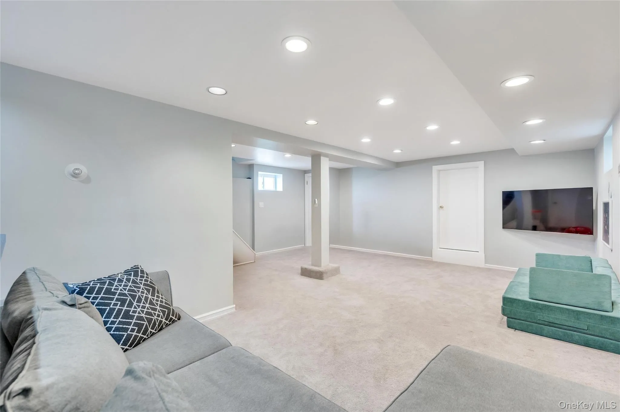 232 Locust Street, Hempstead, NY, 3 Bedrooms Bedrooms, 8 Rooms Rooms,1 BathroomBathrooms,Residential,For Rent,Locust,0,1030153 232 Locust Street, Hempstead, NY, 3 Bedrooms Bedrooms, 8 Rooms Rooms,1 BathroomBathrooms,Residential,For Rent,Locust,0,1030153