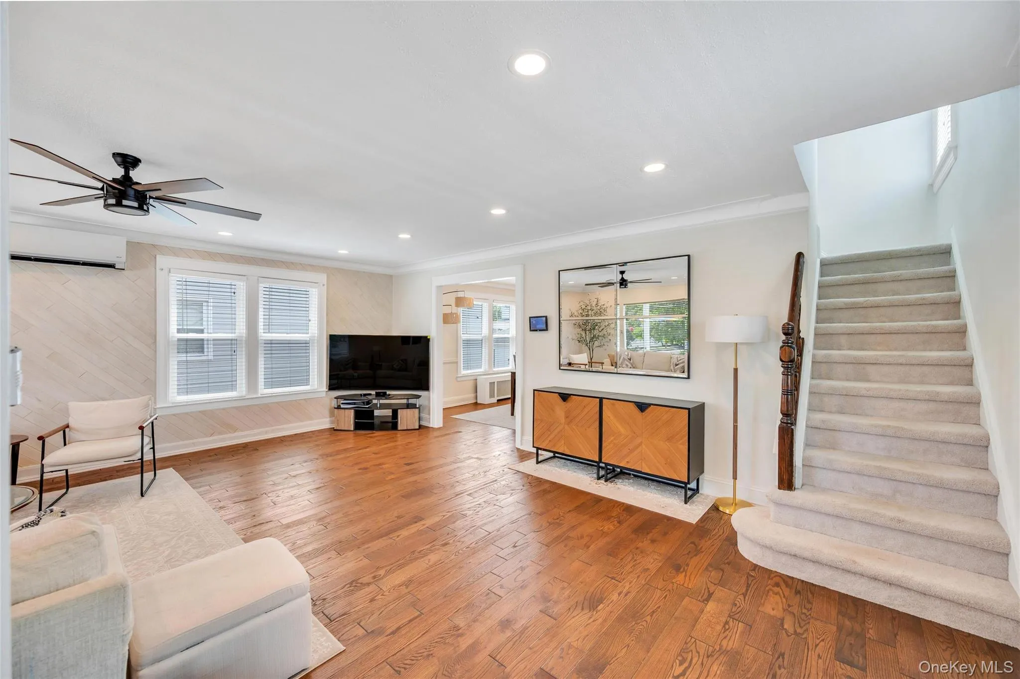 232 Locust Street, Hempstead, NY, 3 Bedrooms Bedrooms, 8 Rooms Rooms,1 BathroomBathrooms,Residential,For Rent,Locust,0,1030153 232 Locust Street, Hempstead, NY, 3 Bedrooms Bedrooms, 8 Rooms Rooms,1 BathroomBathrooms,Residential,For Rent,Locust,0,1030153