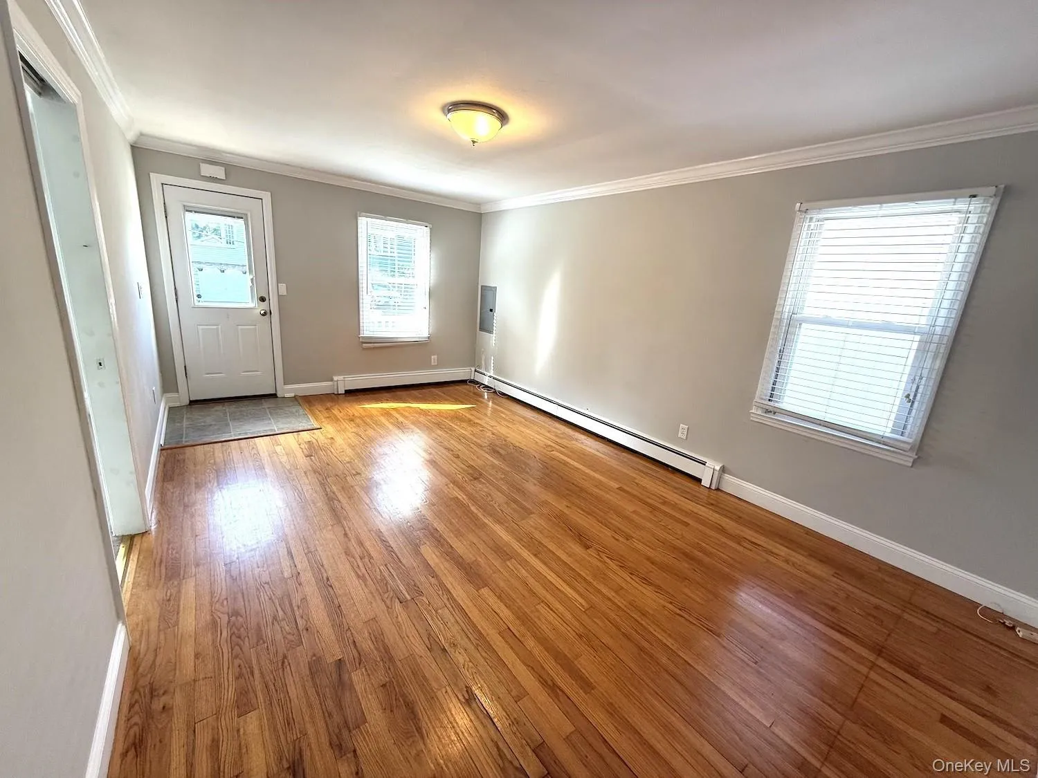 21 Kingdom Court, Islip, NY, 2 Bedrooms Bedrooms, 4 Rooms Rooms,1 BathroomBathrooms,Residential Lease,For Rent,Kingdom,0,1030157 21 Kingdom Court, Islip, NY, 2 Bedrooms Bedrooms, 4 Rooms Rooms,1 BathroomBathrooms,Residential Lease,For Rent,Kingdom,0,1030157