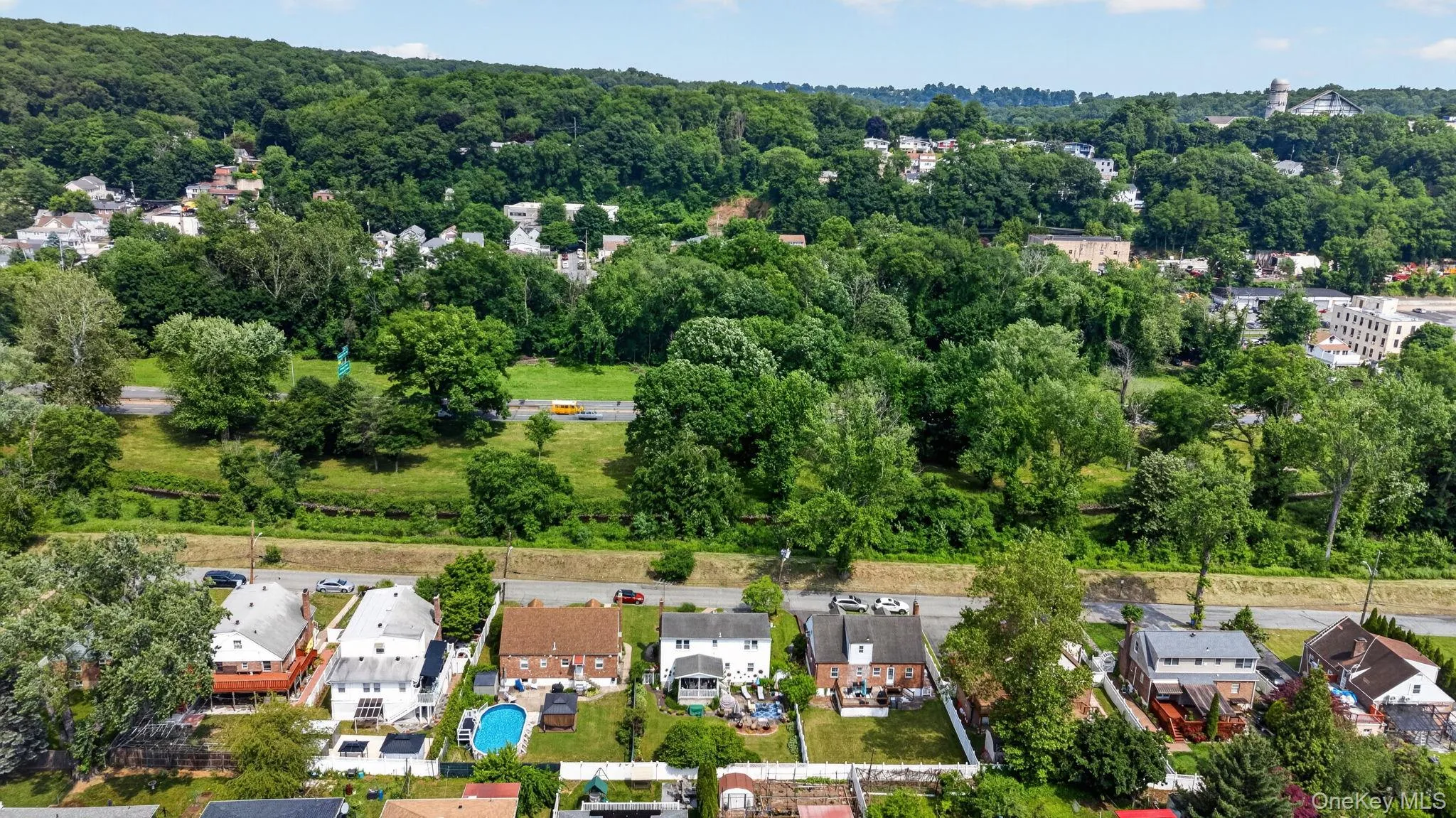 207 Clunie Avenue, Yonkers, NY, 5 Bedrooms Bedrooms, 8 Rooms Rooms,2 BathroomsBathrooms,Residential,For Rent,Clunie,0,1030160 207 Clunie Avenue, Yonkers, NY, 5 Bedrooms Bedrooms, 8 Rooms Rooms,2 BathroomsBathrooms,Residential,For Rent,Clunie,0,1030160