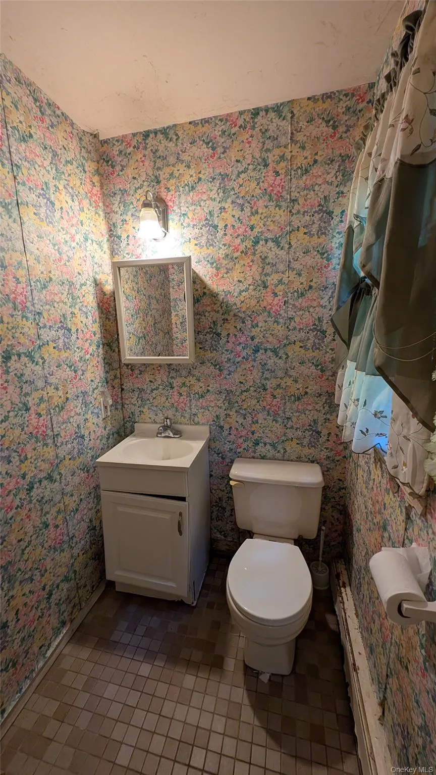 14 Tall Tree Lane, Brookhaven, NY, 9 Bedrooms Bedrooms, 13 Rooms Rooms,3 BathroomsBathrooms,Residential,For Rent,Tall Tree,0,1030164 14 Tall Tree Lane, Brookhaven, NY, 9 Bedrooms Bedrooms, 13 Rooms Rooms,3 BathroomsBathrooms,Residential,For Rent,Tall Tree,0,1030164