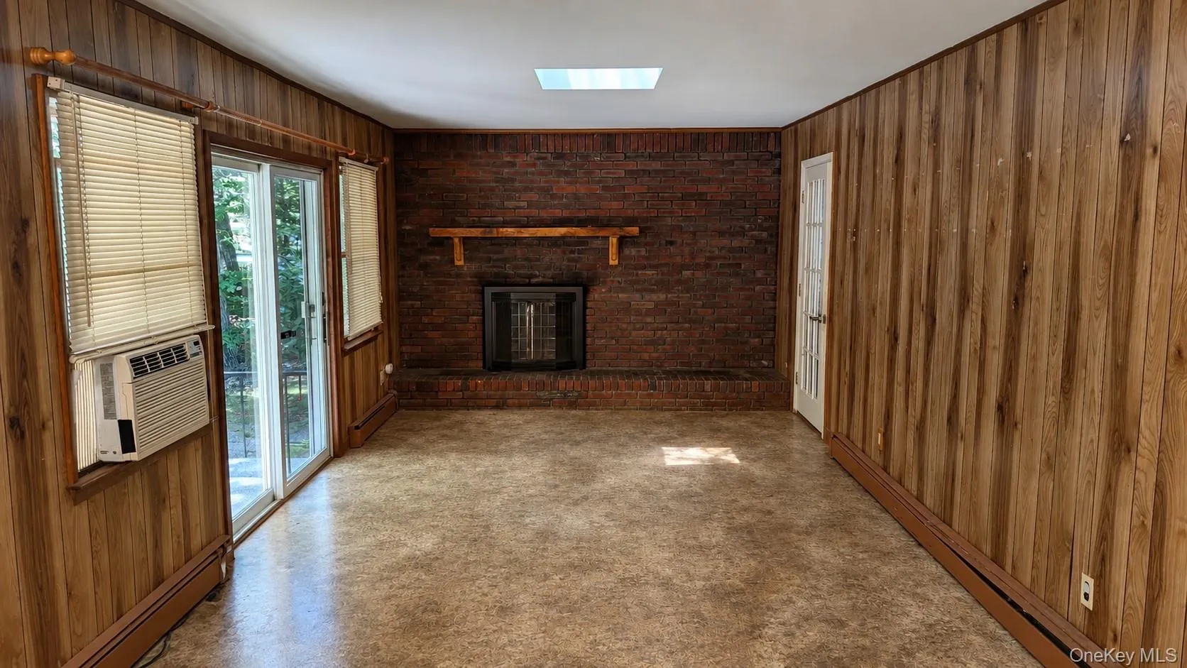 14 Tall Tree Lane, Brookhaven, NY, 9 Bedrooms Bedrooms, 13 Rooms Rooms,3 BathroomsBathrooms,Residential,For Rent,Tall Tree,0,1030164 14 Tall Tree Lane, Brookhaven, NY, 9 Bedrooms Bedrooms, 13 Rooms Rooms,3 BathroomsBathrooms,Residential,For Rent,Tall Tree,0,1030164