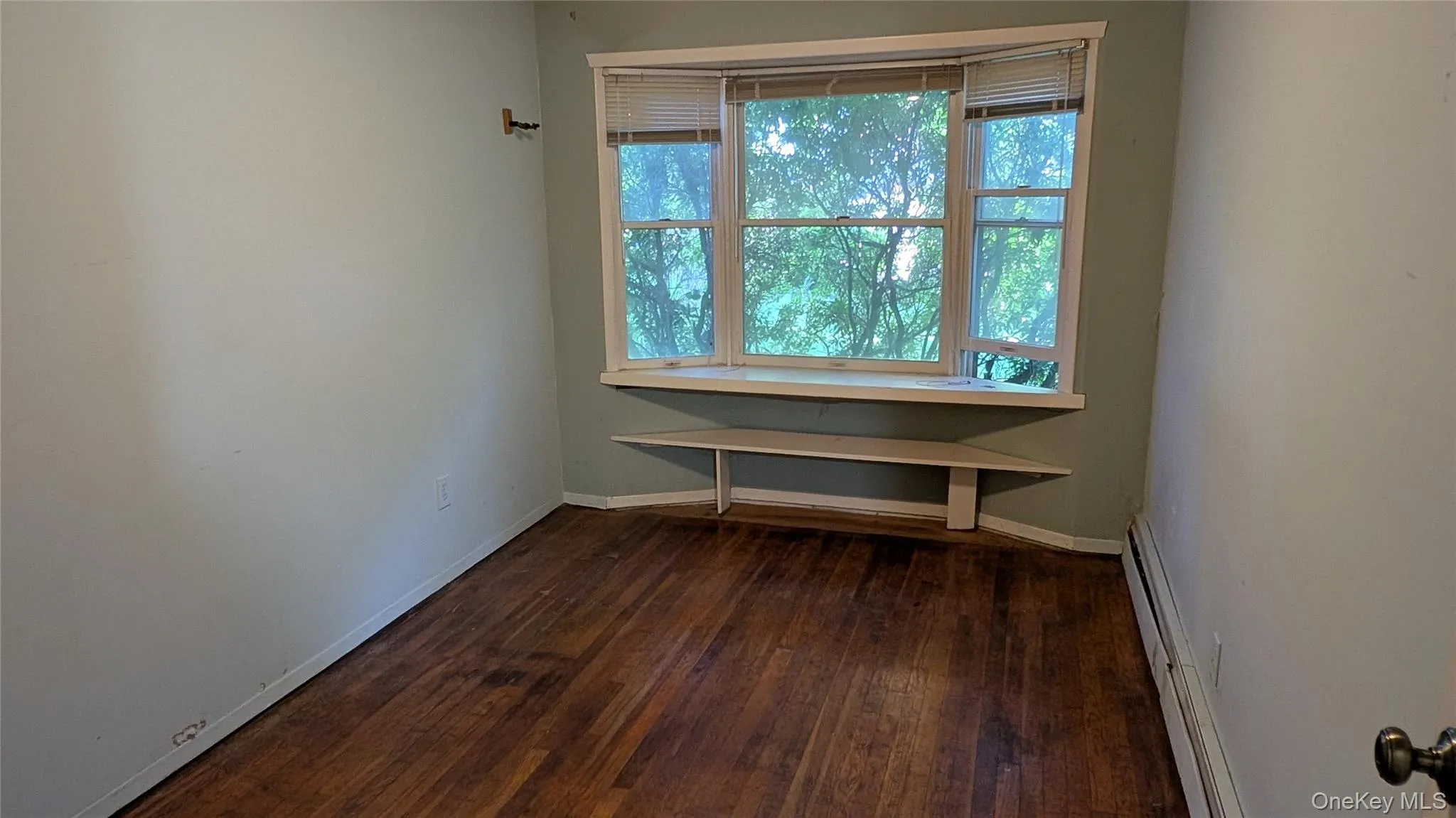 14 Tall Tree Lane, Brookhaven, NY, 9 Bedrooms Bedrooms, 13 Rooms Rooms,3 BathroomsBathrooms,Residential,For Rent,Tall Tree,0,1030164 14 Tall Tree Lane, Brookhaven, NY, 9 Bedrooms Bedrooms, 13 Rooms Rooms,3 BathroomsBathrooms,Residential,For Rent,Tall Tree,0,1030164
