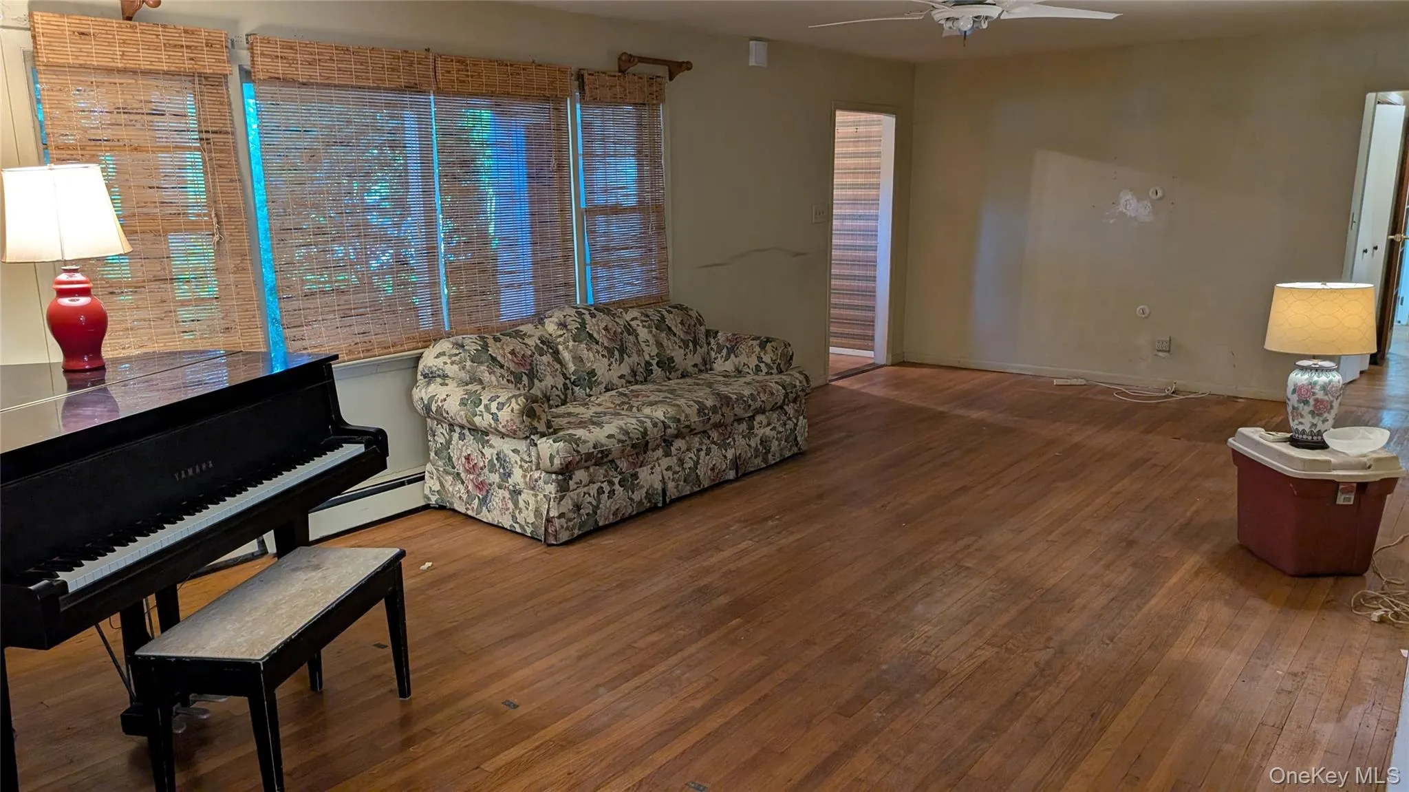 14 Tall Tree Lane, Brookhaven, NY, 9 Bedrooms Bedrooms, 13 Rooms Rooms,3 BathroomsBathrooms,Residential,For Rent,Tall Tree,0,1030164 14 Tall Tree Lane, Brookhaven, NY, 9 Bedrooms Bedrooms, 13 Rooms Rooms,3 BathroomsBathrooms,Residential,For Rent,Tall Tree,0,1030164