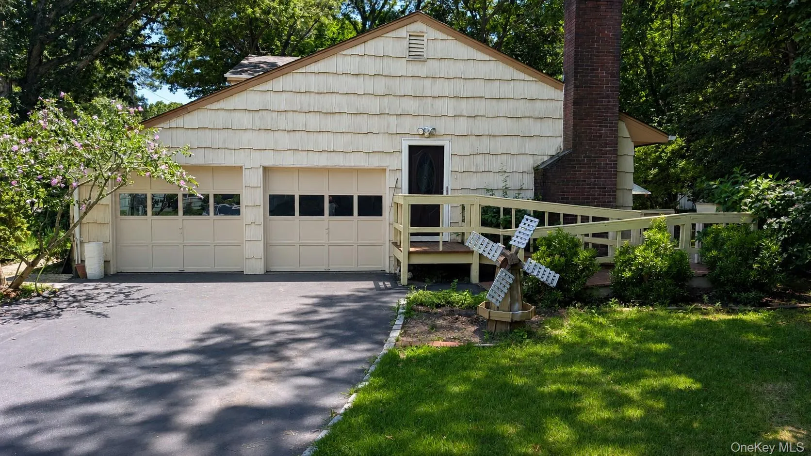 14 Tall Tree Lane, Brookhaven, NY, 9 Bedrooms Bedrooms, 13 Rooms Rooms,3 BathroomsBathrooms,Residential,For Rent,Tall Tree,0,1030164 14 Tall Tree Lane, Brookhaven, NY, 9 Bedrooms Bedrooms, 13 Rooms Rooms,3 BathroomsBathrooms,Residential,For Rent,Tall Tree,0,1030164