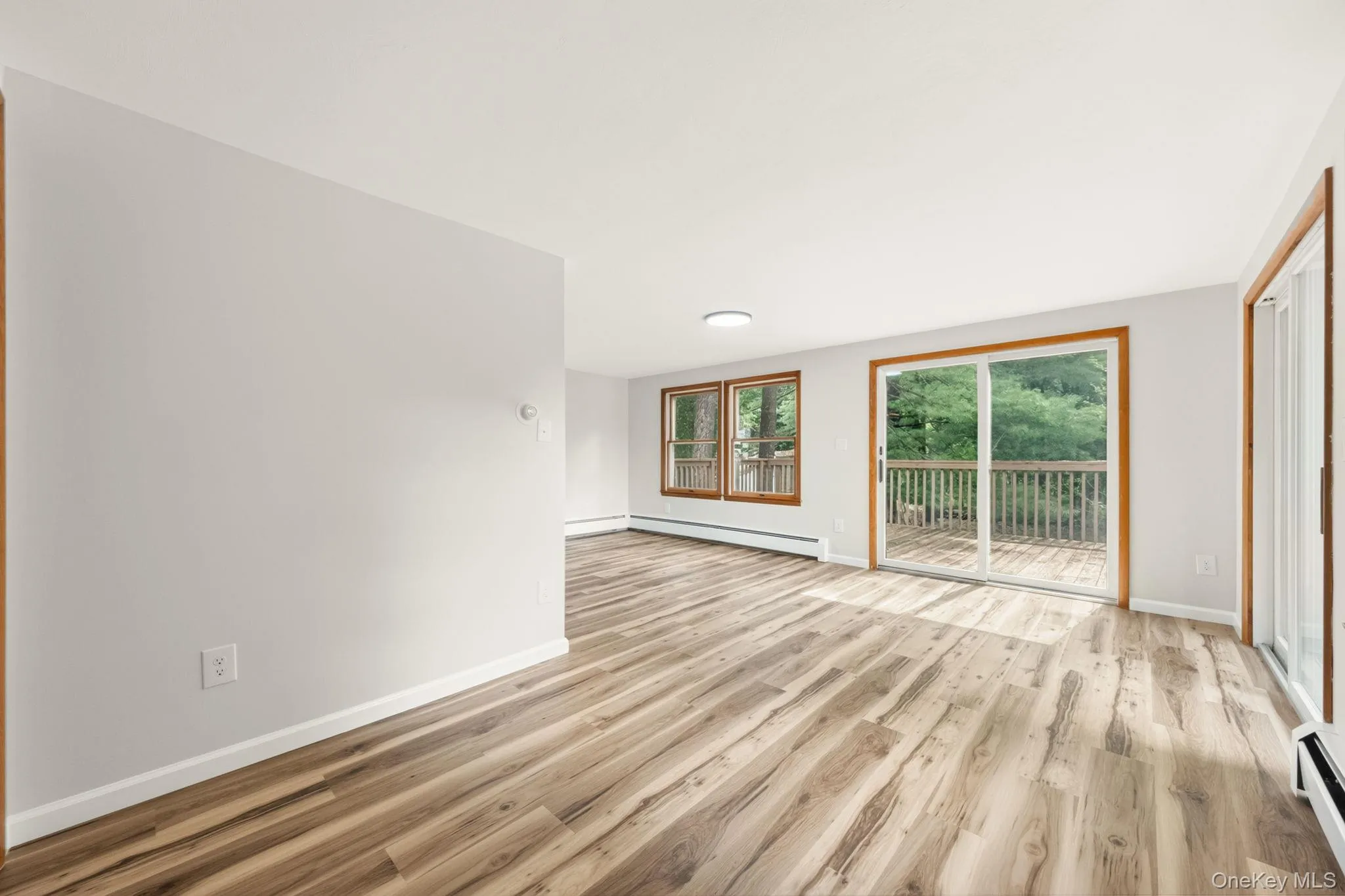 23 Oakland Avenue, Montgomery, NY, 3 Bedrooms Bedrooms, 7 Rooms Rooms,1 BathroomBathrooms,Residential,For Rent,Oakland,0,1030170 23 Oakland Avenue, Montgomery, NY, 3 Bedrooms Bedrooms, 7 Rooms Rooms,1 BathroomBathrooms,Residential,For Rent,Oakland,0,1030170