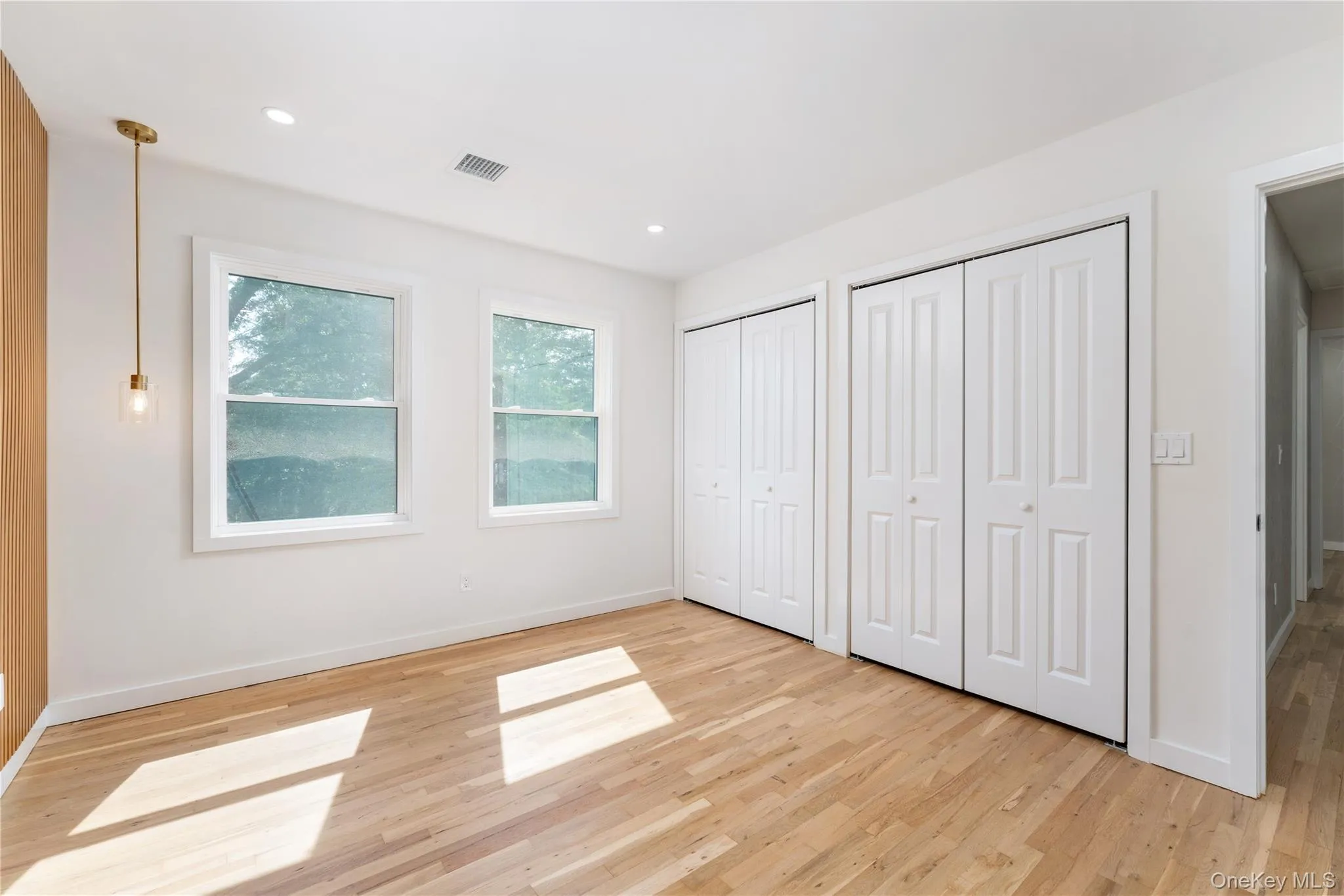 933 Thompson Drive, Islip, NY, 3 Bedrooms Bedrooms, 9 Rooms Rooms,3 BathroomsBathrooms,Residential,For Rent,Thompson,0,1030178 933 Thompson Drive, Islip, NY, 3 Bedrooms Bedrooms, 9 Rooms Rooms,3 BathroomsBathrooms,Residential,For Rent,Thompson,0,1030178