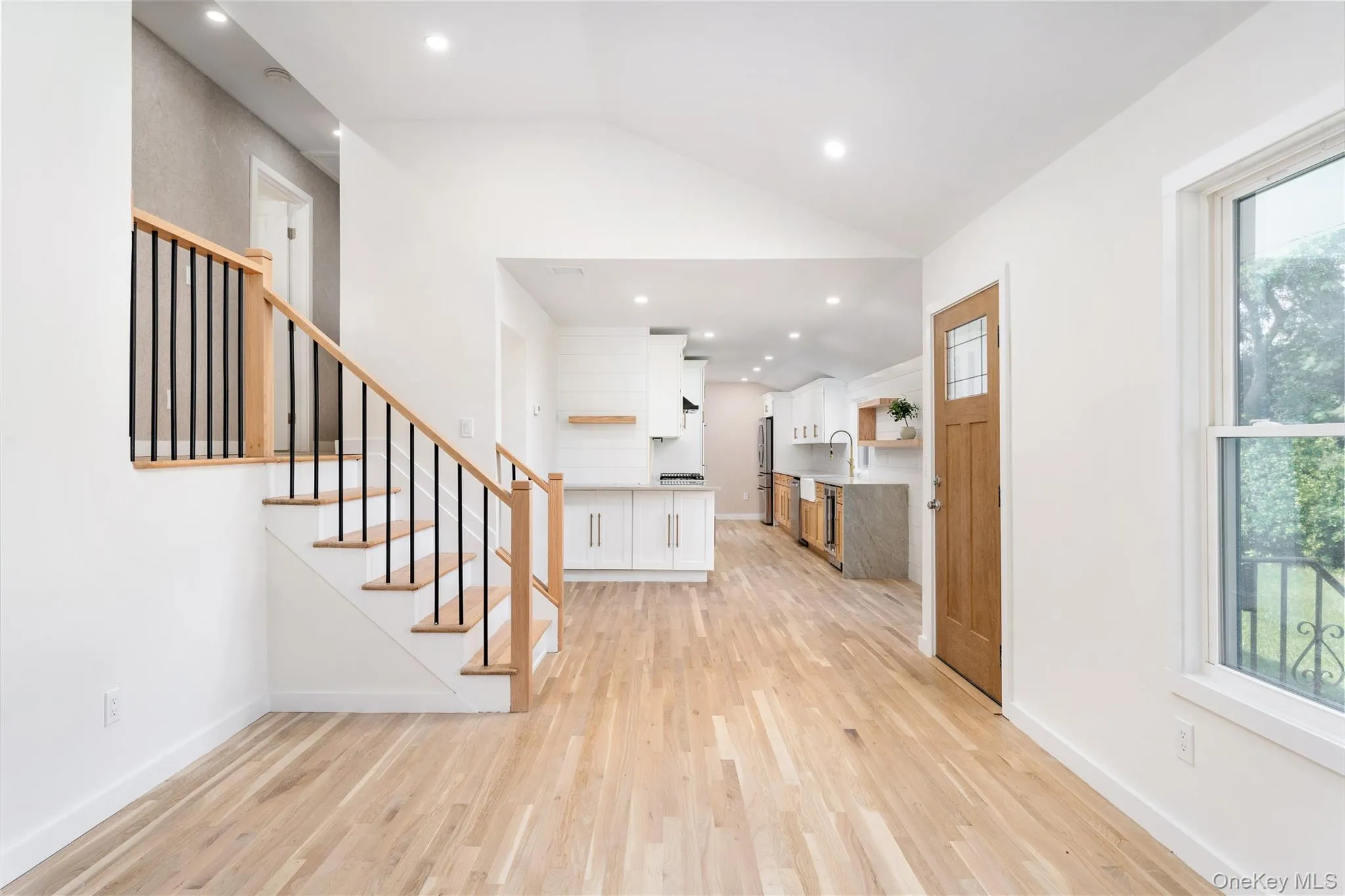 933 Thompson Drive, Islip, NY, 3 Bedrooms Bedrooms, 9 Rooms Rooms,3 BathroomsBathrooms,Residential,For Rent,Thompson,0,1030178 933 Thompson Drive, Islip, NY, 3 Bedrooms Bedrooms, 9 Rooms Rooms,3 BathroomsBathrooms,Residential,For Rent,Thompson,0,1030178