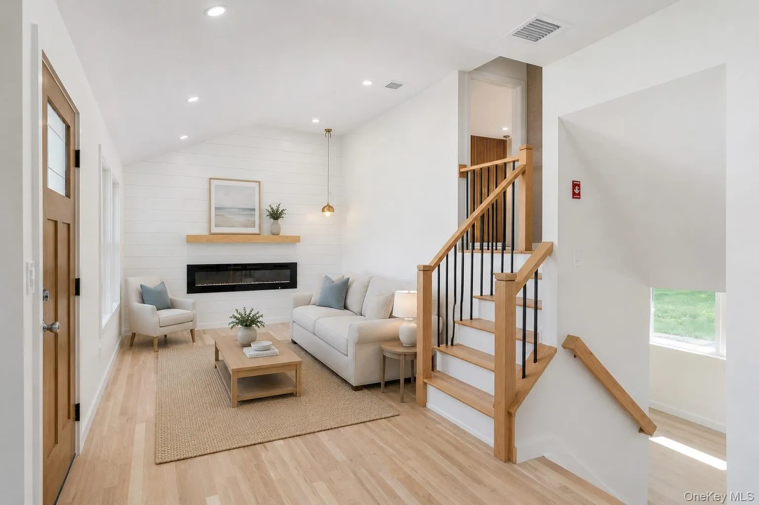 933 Thompson Drive, Islip, NY, 3 Bedrooms Bedrooms, 9 Rooms Rooms,3 BathroomsBathrooms,Residential,For Rent,Thompson,0,1030178 933 Thompson Drive, Islip, NY, 3 Bedrooms Bedrooms, 9 Rooms Rooms,3 BathroomsBathrooms,Residential,For Rent,Thompson,0,1030178
