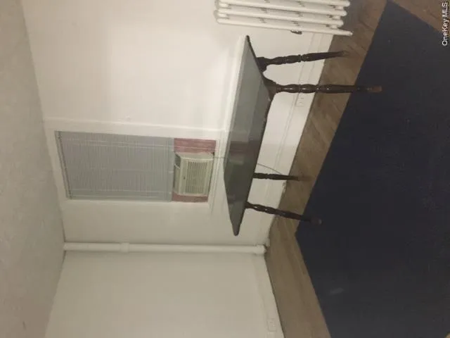 13 Benton Avenue, Middletown, NY, 1 Bedroom Bedrooms, 4 Rooms Rooms,1 BathroomBathrooms,Residential Lease,For Rent,Benton,0,1030180 13 Benton Avenue, Middletown, NY, 1 Bedroom Bedrooms, 4 Rooms Rooms,1 BathroomBathrooms,Residential Lease,For Rent,Benton,0,1030180