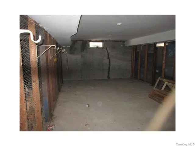 Huge private storage area - approx 10X20 - convenienly located downstairs in the same building - no need to go outside! Huge private storage area - approx 10X20 - convenienly located downstairs in the same building - no need to go outside!