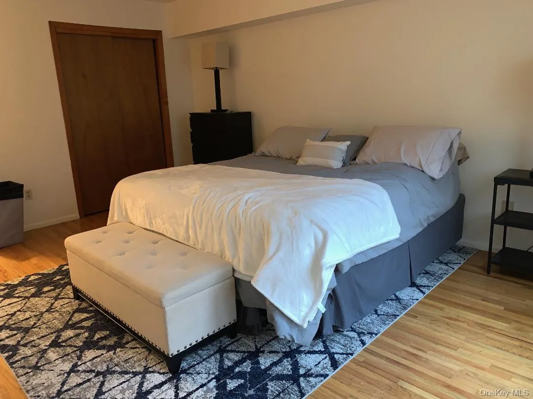 135 West Nyack Road, Clarkstown, NY, 1 Bedroom Bedrooms, 4 Rooms Rooms,1 BathroomBathrooms,Residential Lease,For Rent,West Nyack,0,1030182 135 West Nyack Road, Clarkstown, NY, 1 Bedroom Bedrooms, 4 Rooms Rooms,1 BathroomBathrooms,Residential Lease,For Rent,West Nyack,0,1030182