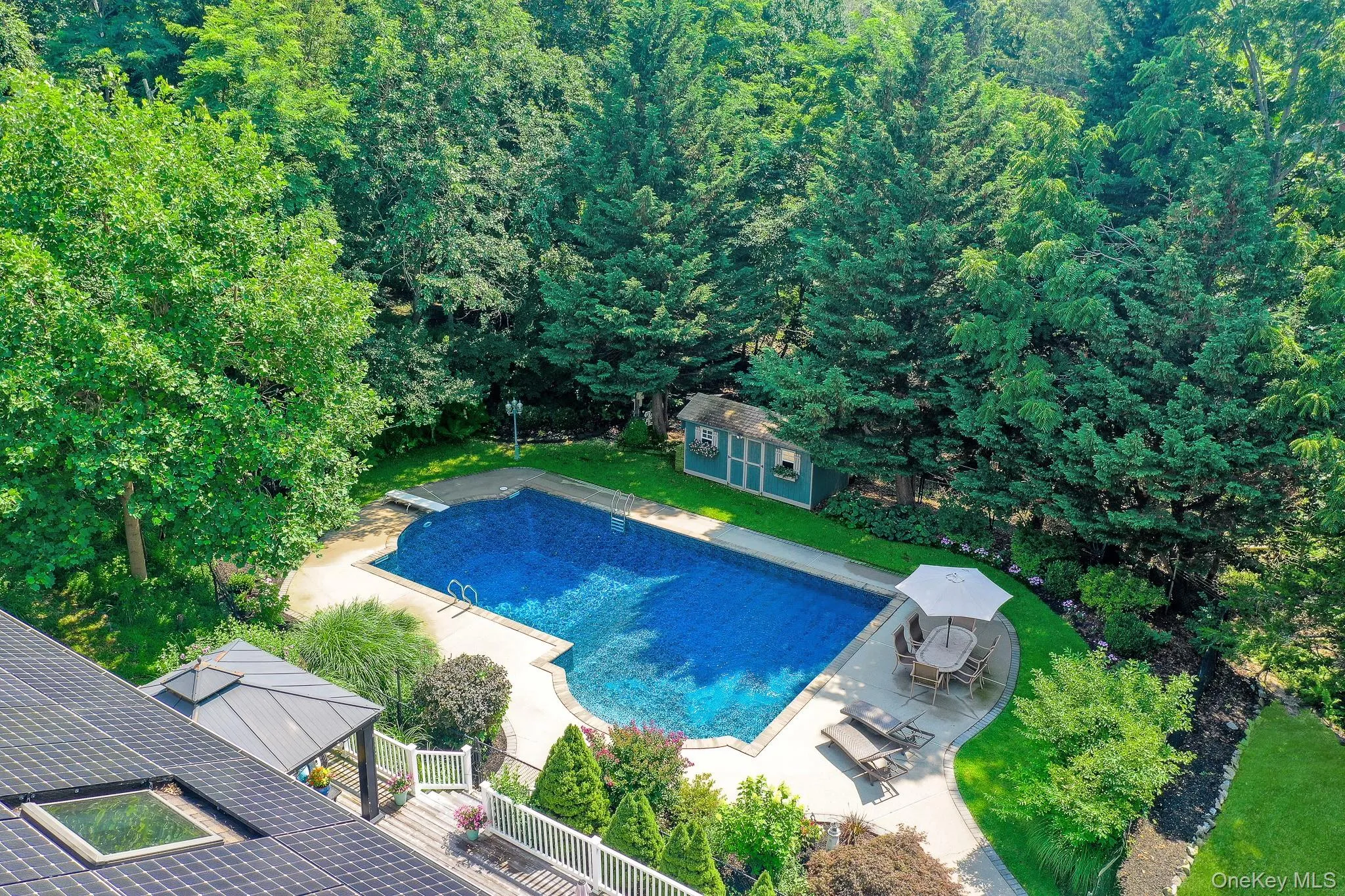 4 Apple Lane, Riverhead, NY, 4 Bedrooms Bedrooms, 10 Rooms Rooms,2 BathroomsBathrooms,Residential,For Rent,Apple,0,1030183 4 Apple Lane, Riverhead, NY, 4 Bedrooms Bedrooms, 10 Rooms Rooms,2 BathroomsBathrooms,Residential,For Rent,Apple,0,1030183