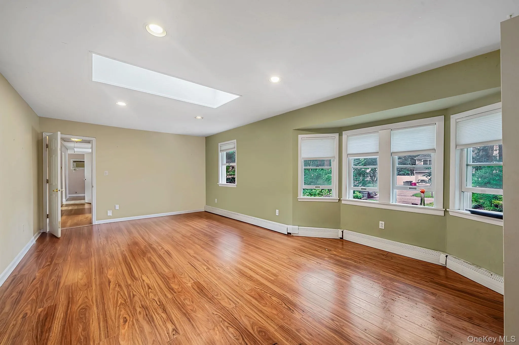 11 Radio Avenue, Brookhaven, NY, 3 Bedrooms Bedrooms, 7 Rooms Rooms,2 BathroomsBathrooms,Residential,For Rent,Radio,0,1030186 11 Radio Avenue, Brookhaven, NY, 3 Bedrooms Bedrooms, 7 Rooms Rooms,2 BathroomsBathrooms,Residential,For Rent,Radio,0,1030186
