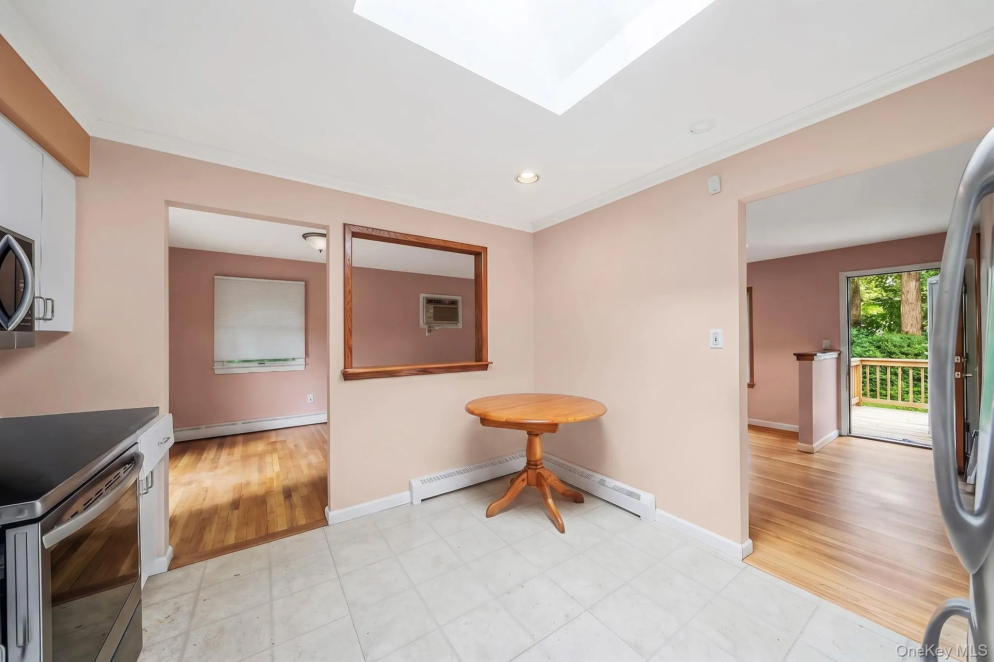 11 Radio Avenue, Brookhaven, NY, 3 Bedrooms Bedrooms, 7 Rooms Rooms,2 BathroomsBathrooms,Residential,For Rent,Radio,0,1030186 11 Radio Avenue, Brookhaven, NY, 3 Bedrooms Bedrooms, 7 Rooms Rooms,2 BathroomsBathrooms,Residential,For Rent,Radio,0,1030186