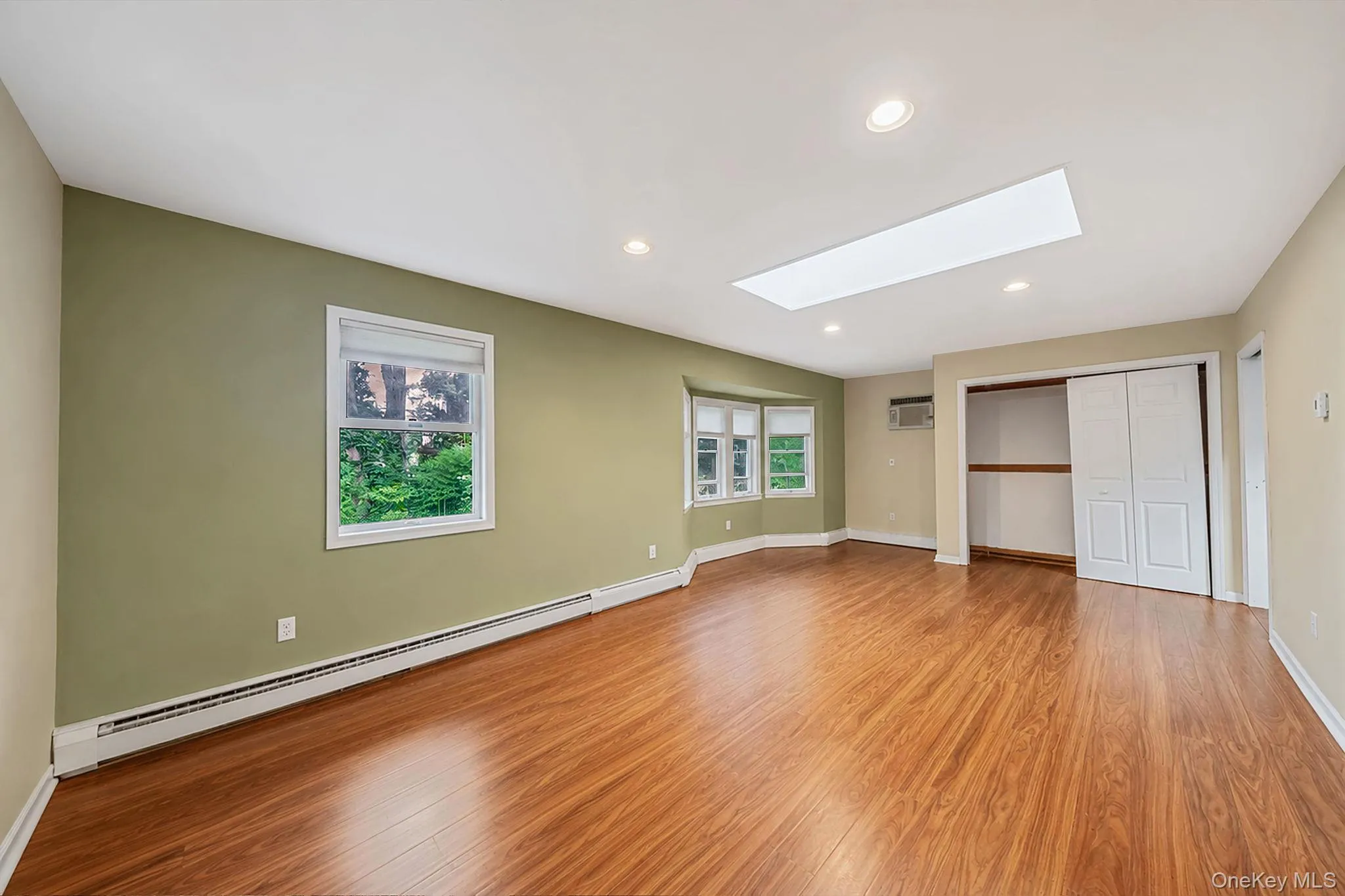 11 Radio Avenue, Brookhaven, NY, 3 Bedrooms Bedrooms, 7 Rooms Rooms,2 BathroomsBathrooms,Residential,For Rent,Radio,0,1030186 11 Radio Avenue, Brookhaven, NY, 3 Bedrooms Bedrooms, 7 Rooms Rooms,2 BathroomsBathrooms,Residential,For Rent,Radio,0,1030186