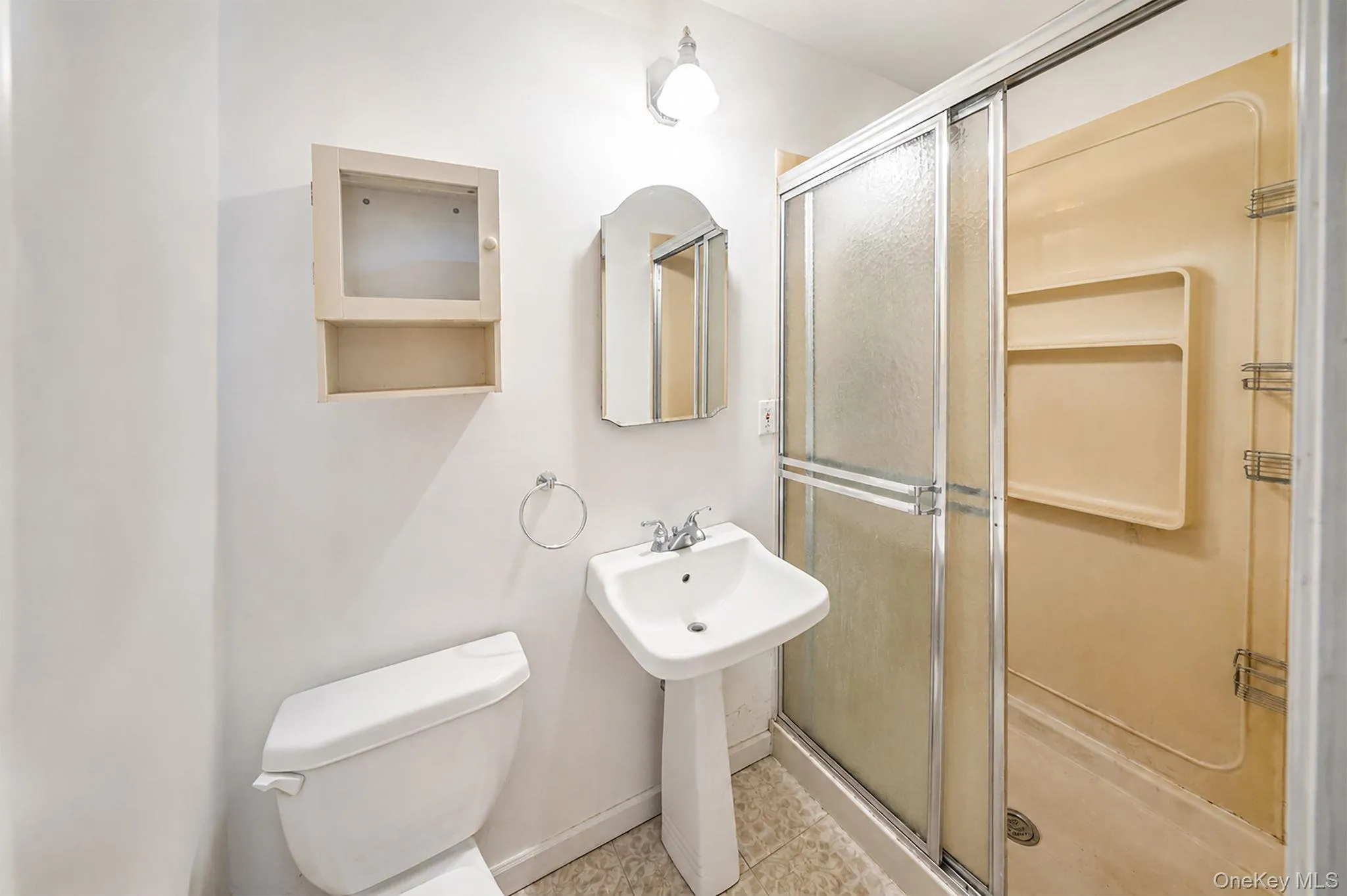 11 Radio Avenue, Brookhaven, NY, 3 Bedrooms Bedrooms, 7 Rooms Rooms,2 BathroomsBathrooms,Residential,For Rent,Radio,0,1030186 11 Radio Avenue, Brookhaven, NY, 3 Bedrooms Bedrooms, 7 Rooms Rooms,2 BathroomsBathrooms,Residential,For Rent,Radio,0,1030186