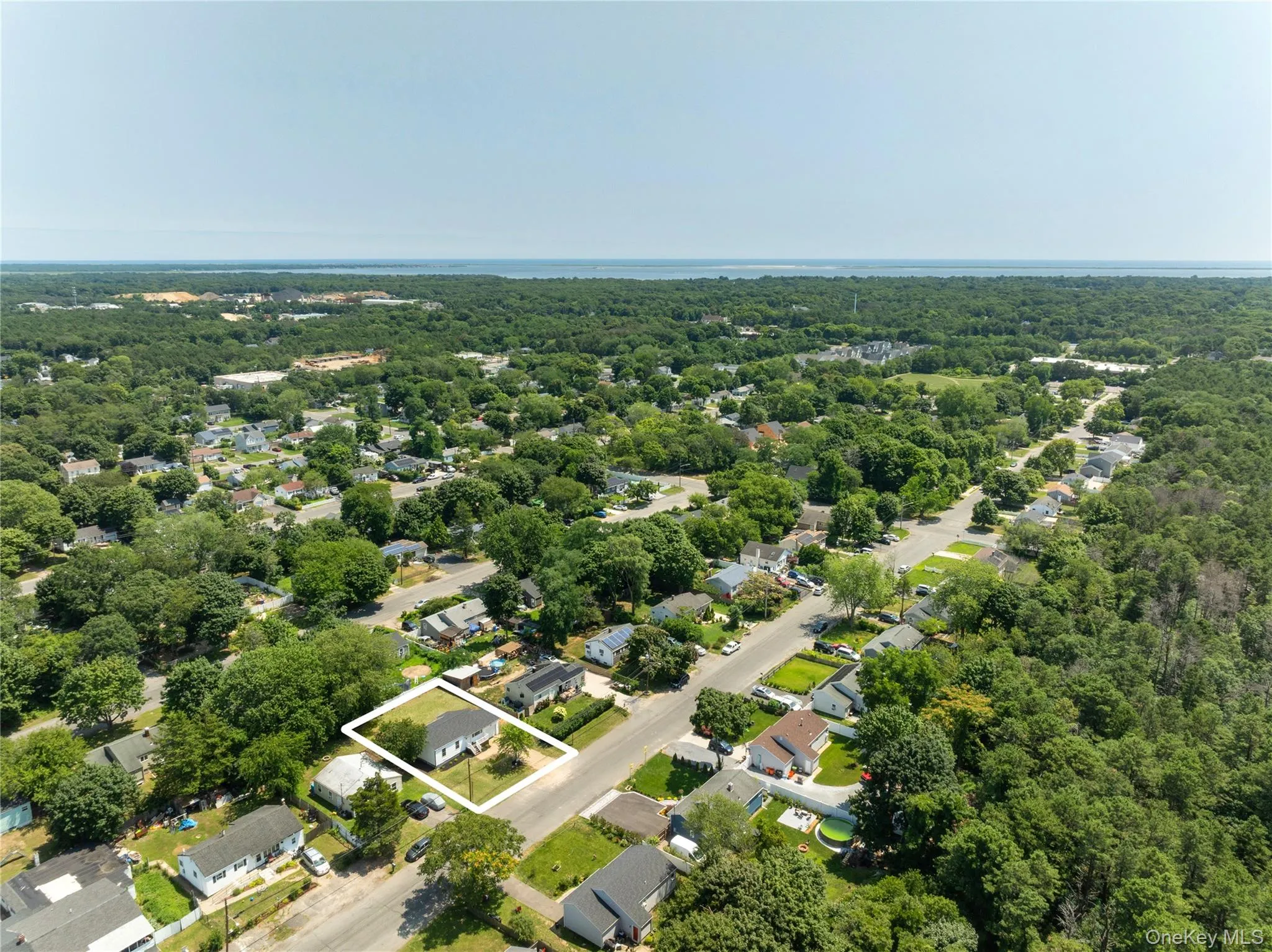 743 Hoffman Avenue, Brookhaven, NY, 3 Bedrooms Bedrooms, 7 Rooms Rooms,1 BathroomBathrooms,Residential,For Rent,Hoffman,0,1030192 743 Hoffman Avenue, Brookhaven, NY, 3 Bedrooms Bedrooms, 7 Rooms Rooms,1 BathroomBathrooms,Residential,For Rent,Hoffman,0,1030192