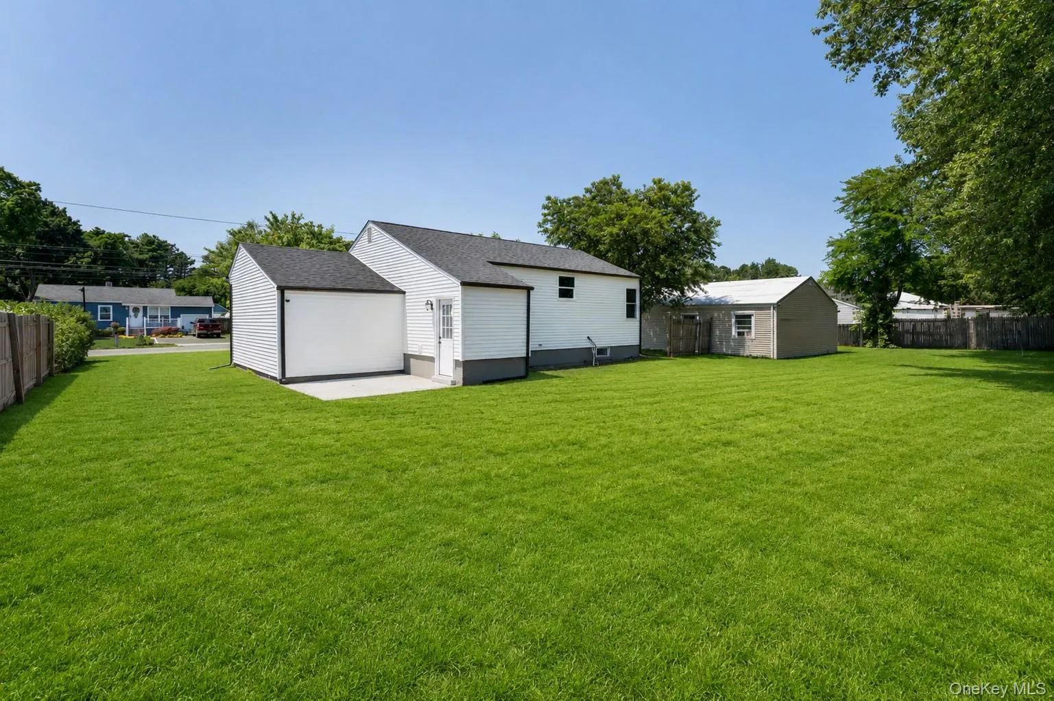 743 Hoffman Avenue, Brookhaven, NY, 3 Bedrooms Bedrooms, 7 Rooms Rooms,1 BathroomBathrooms,Residential,For Rent,Hoffman,0,1030192 743 Hoffman Avenue, Brookhaven, NY, 3 Bedrooms Bedrooms, 7 Rooms Rooms,1 BathroomBathrooms,Residential,For Rent,Hoffman,0,1030192